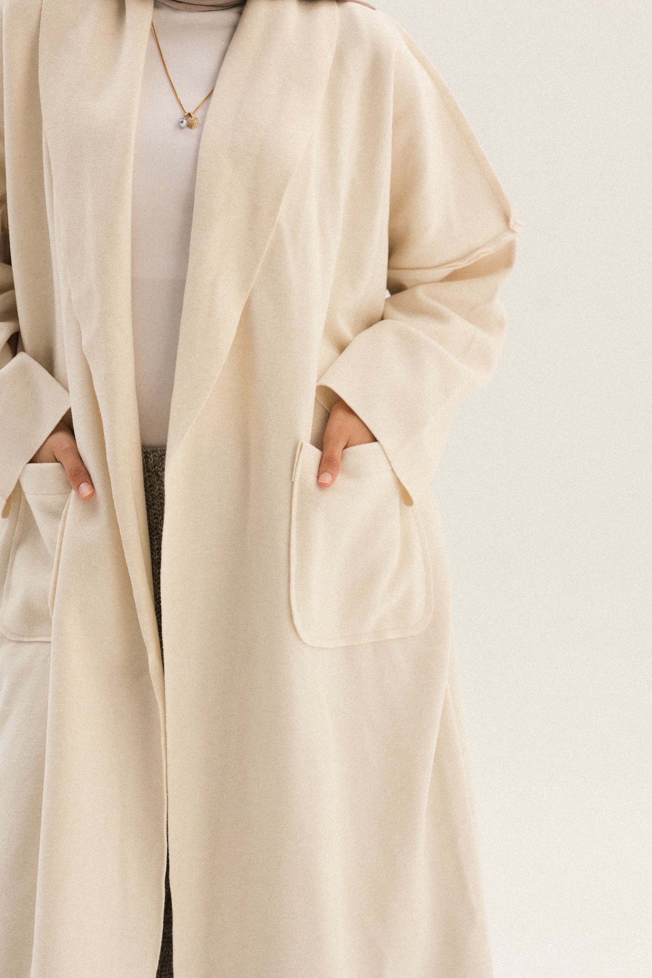 Long Pocket Coat In Offwhite