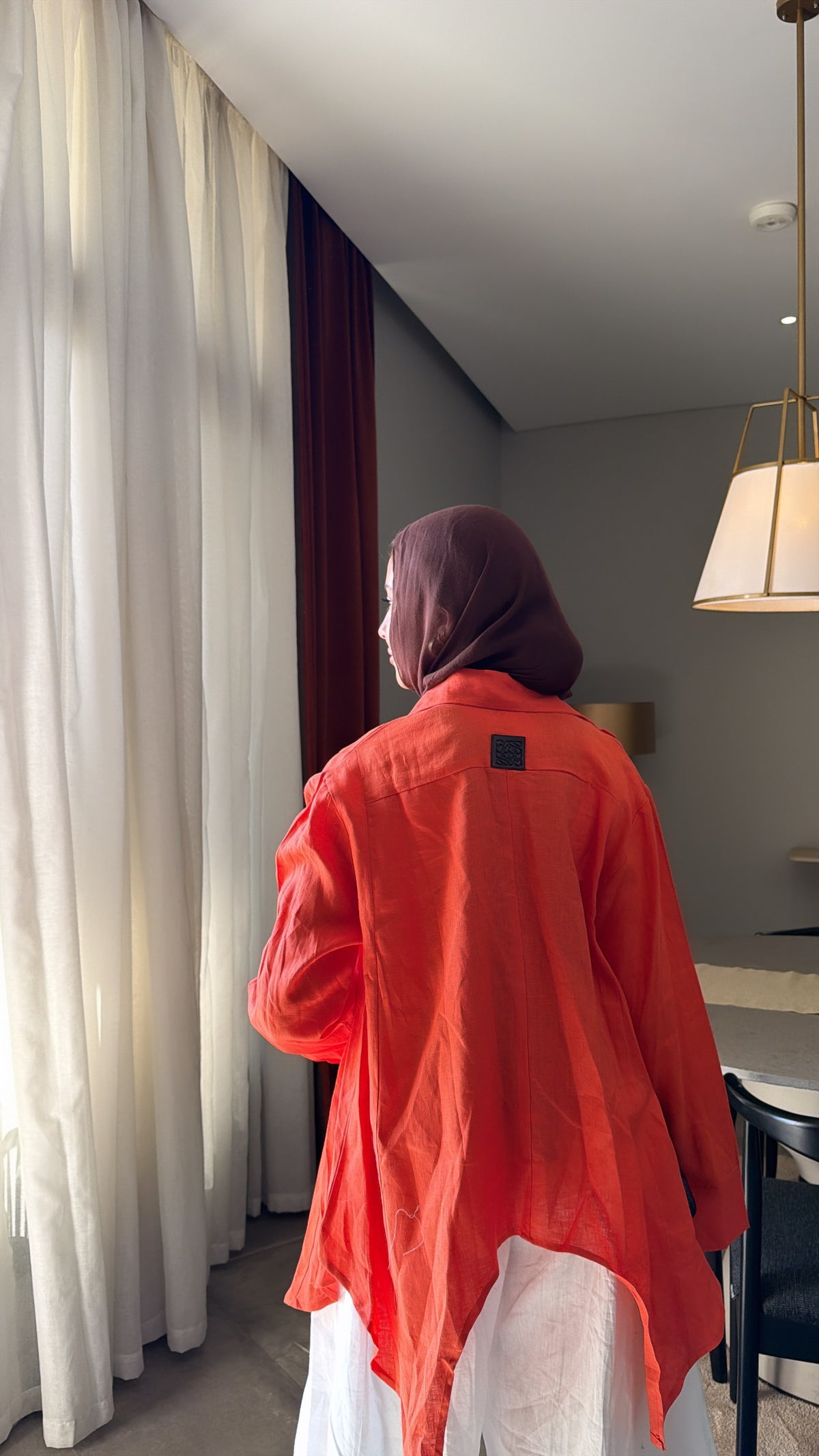 Round shirt in orange