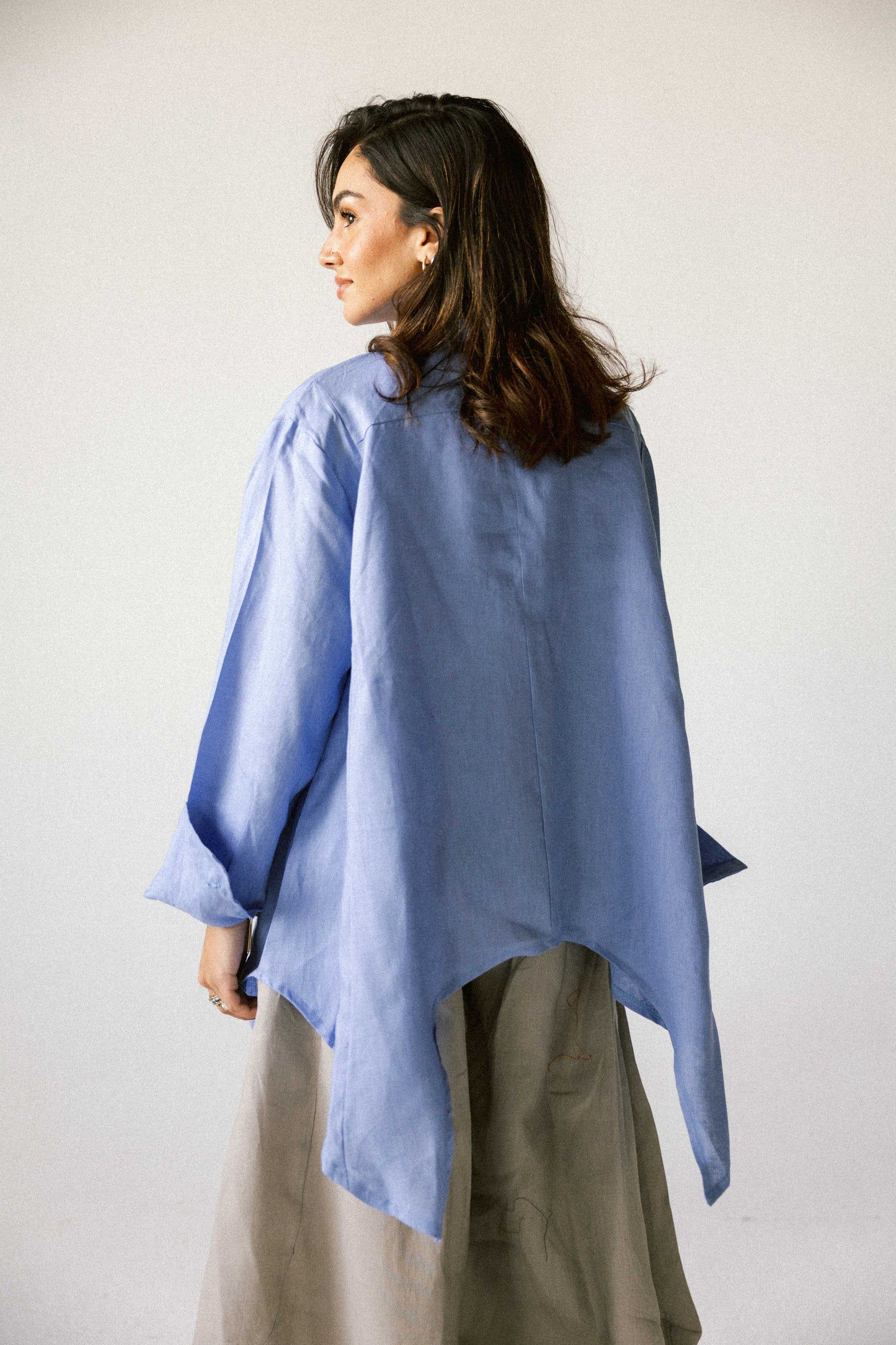 Round shirt in blue