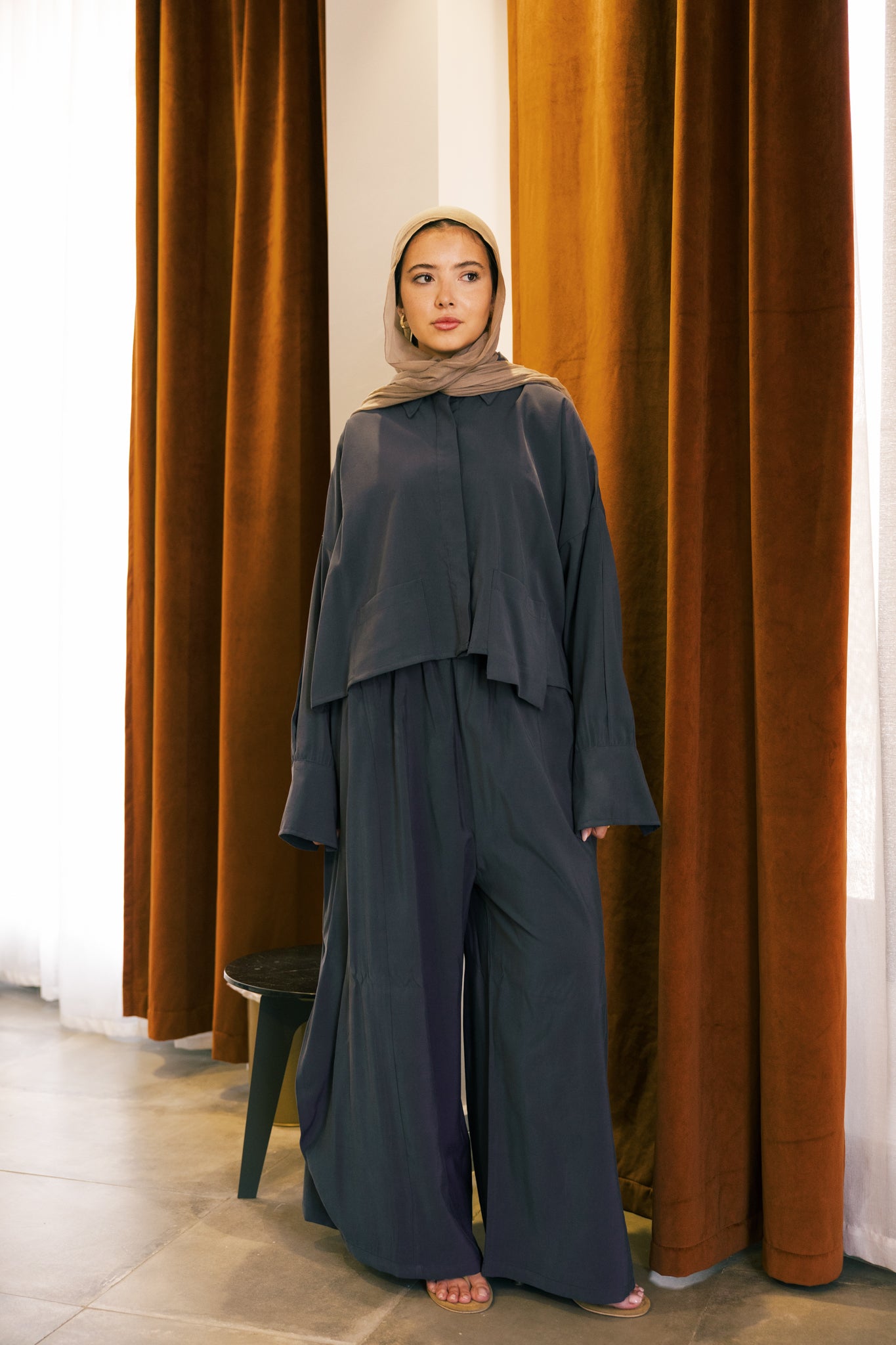 Pocket set in navy blue