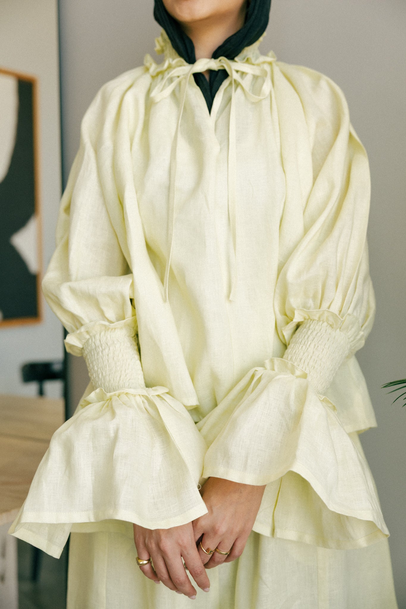 Elastic top in butter yellow