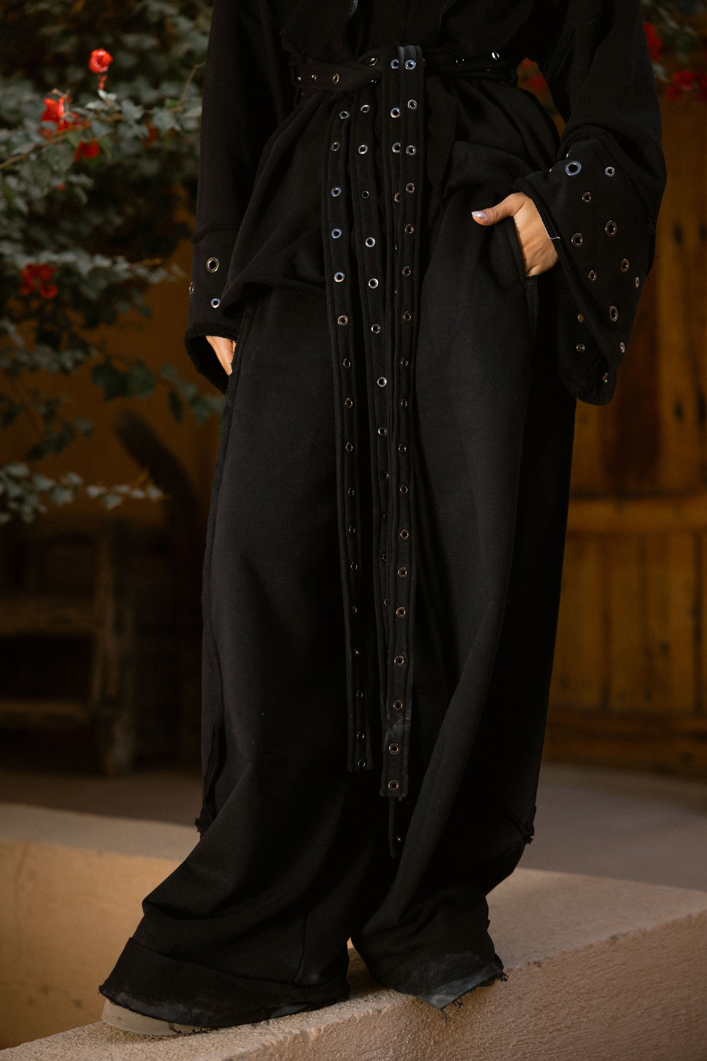 Rouh Cotton Set In Black