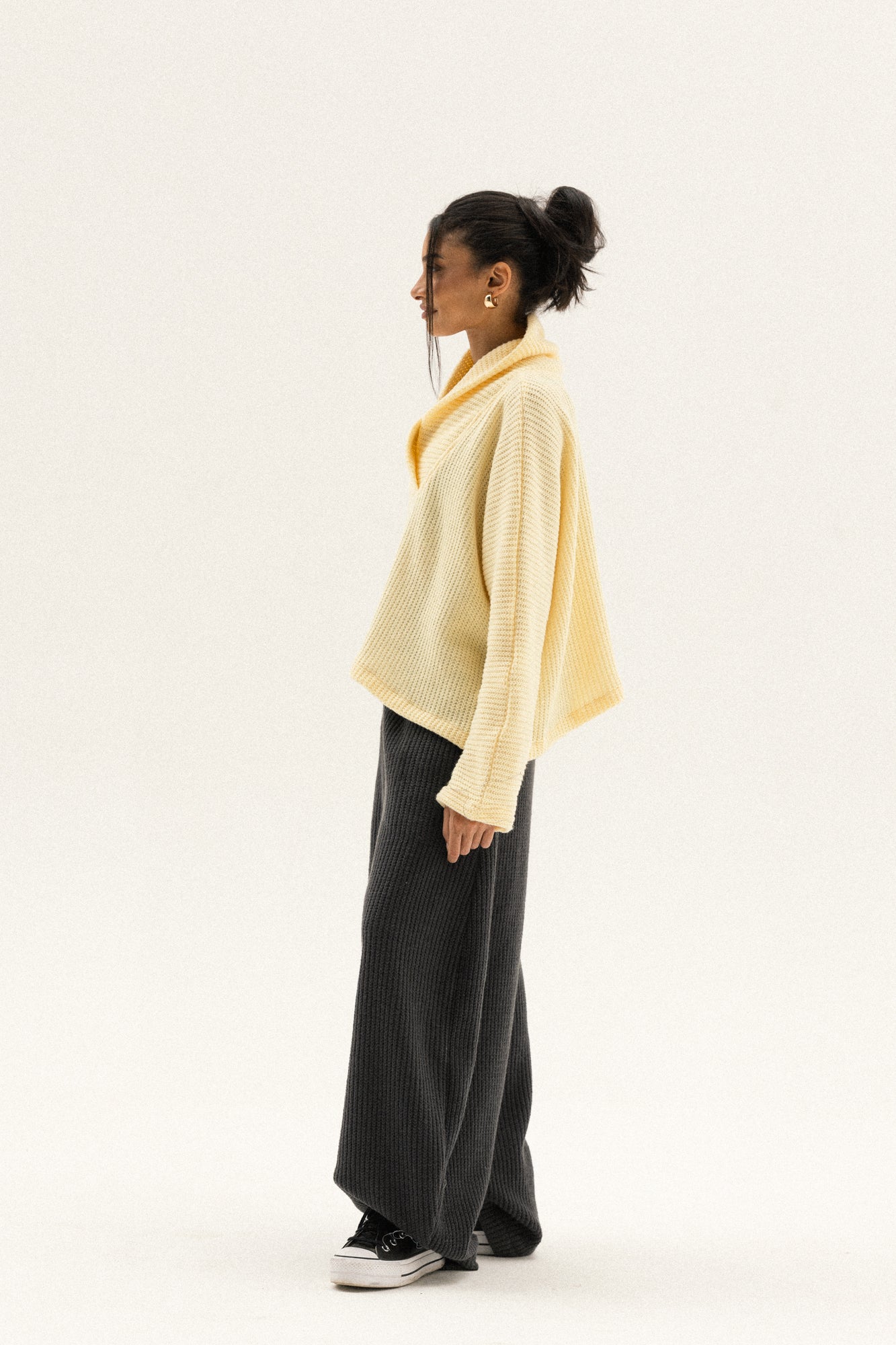 collar pullover in  butter yellow
