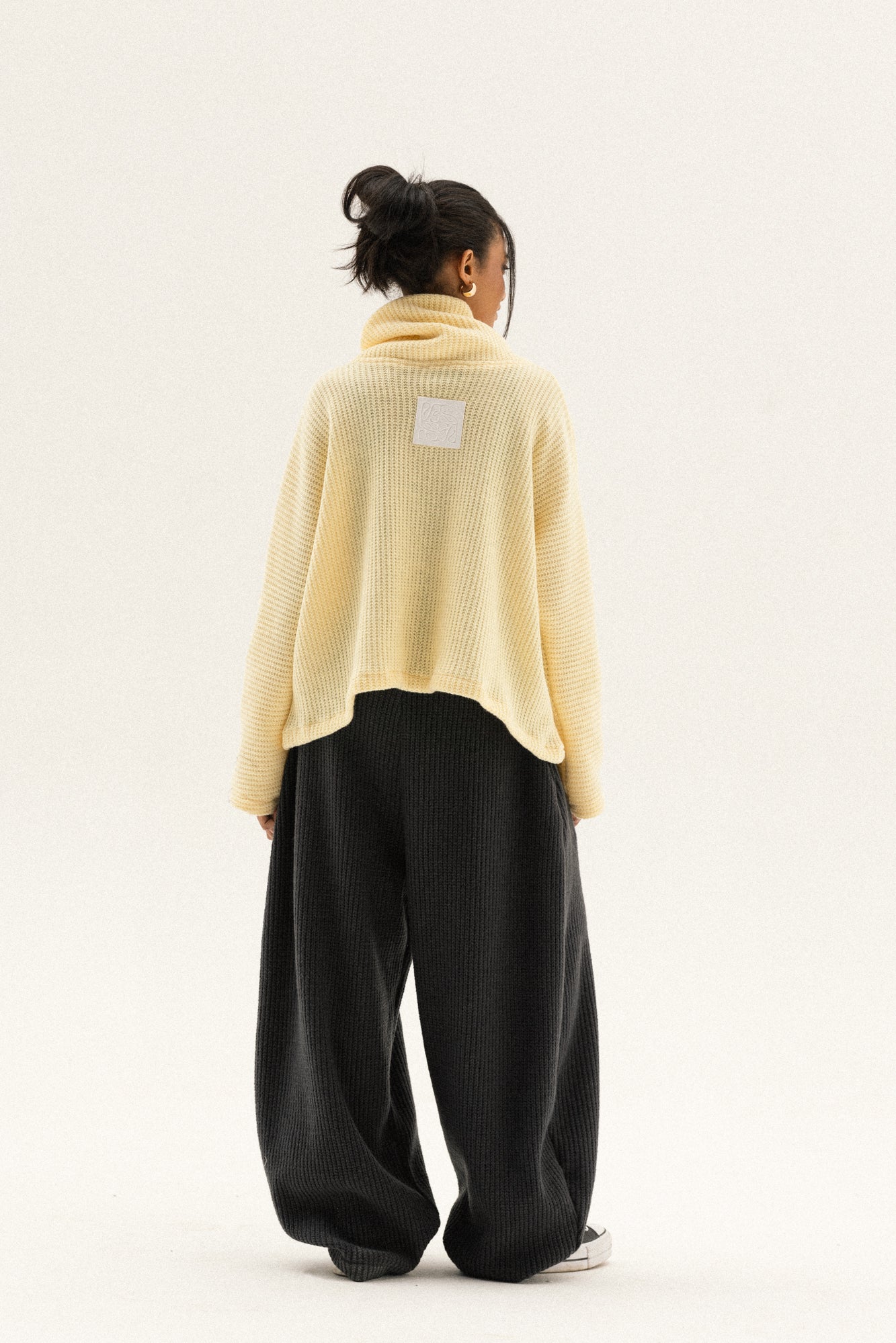collar pullover in  butter yellow