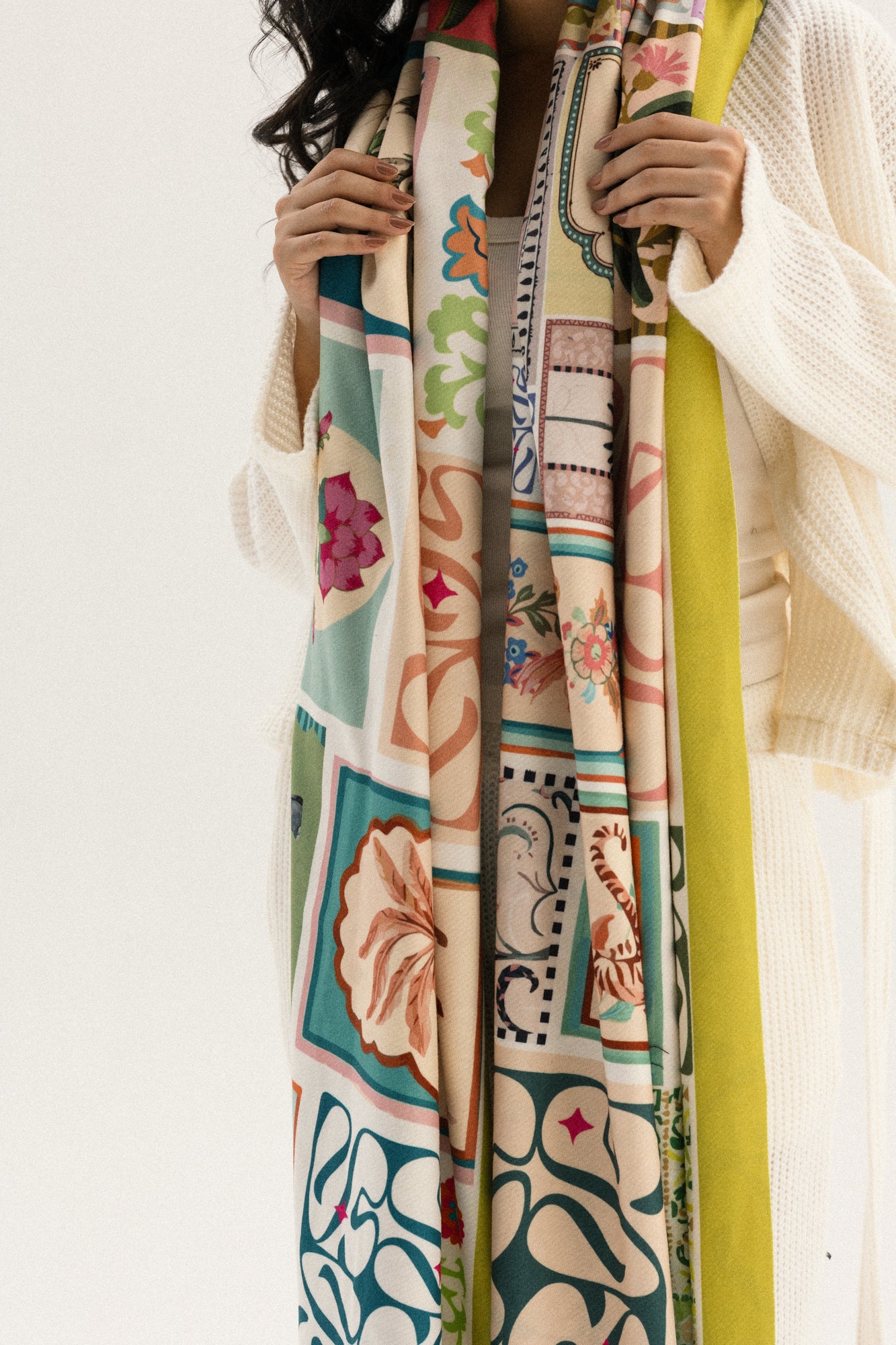 Long Floral breeze Scarf