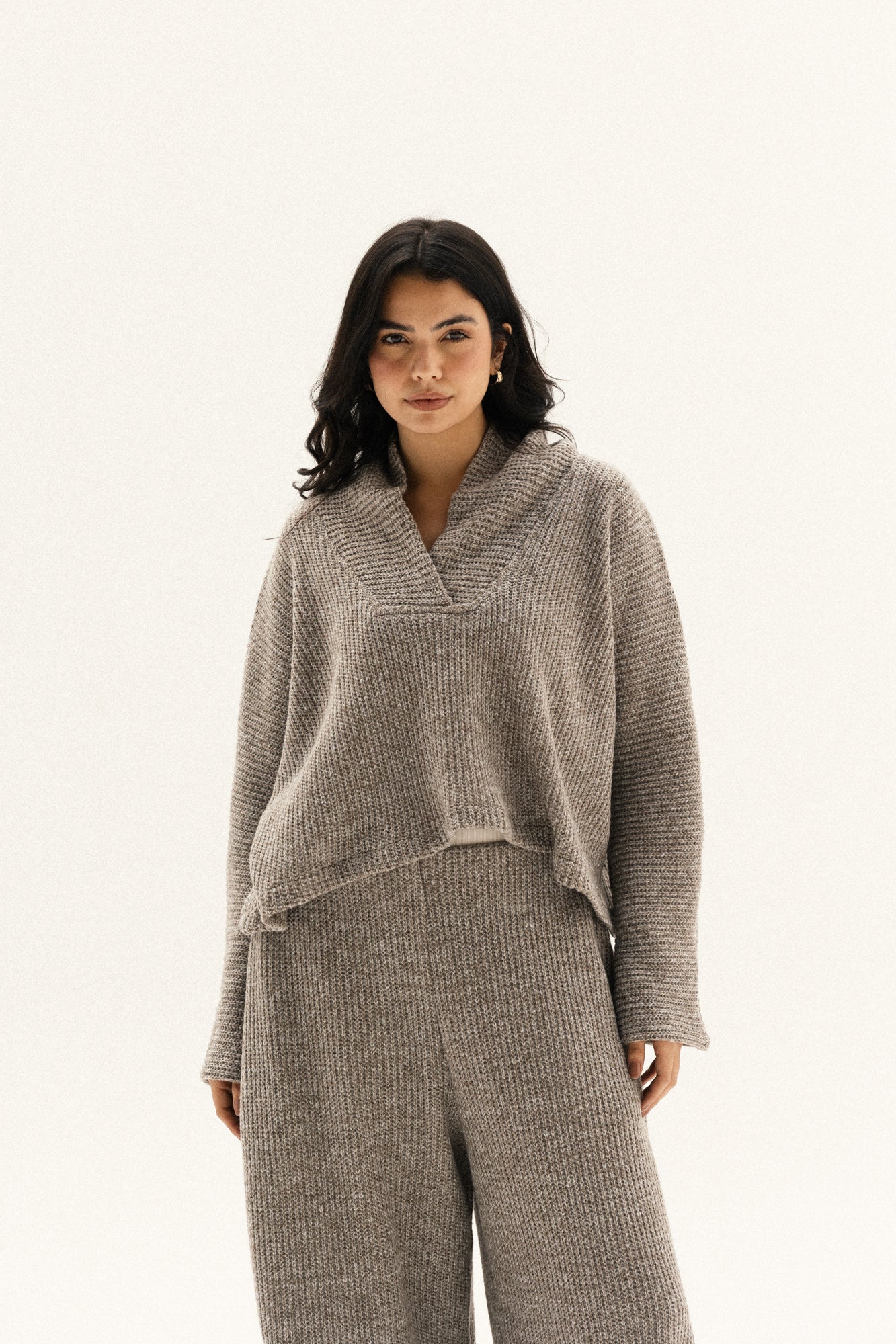 collar pullover in dark cafe