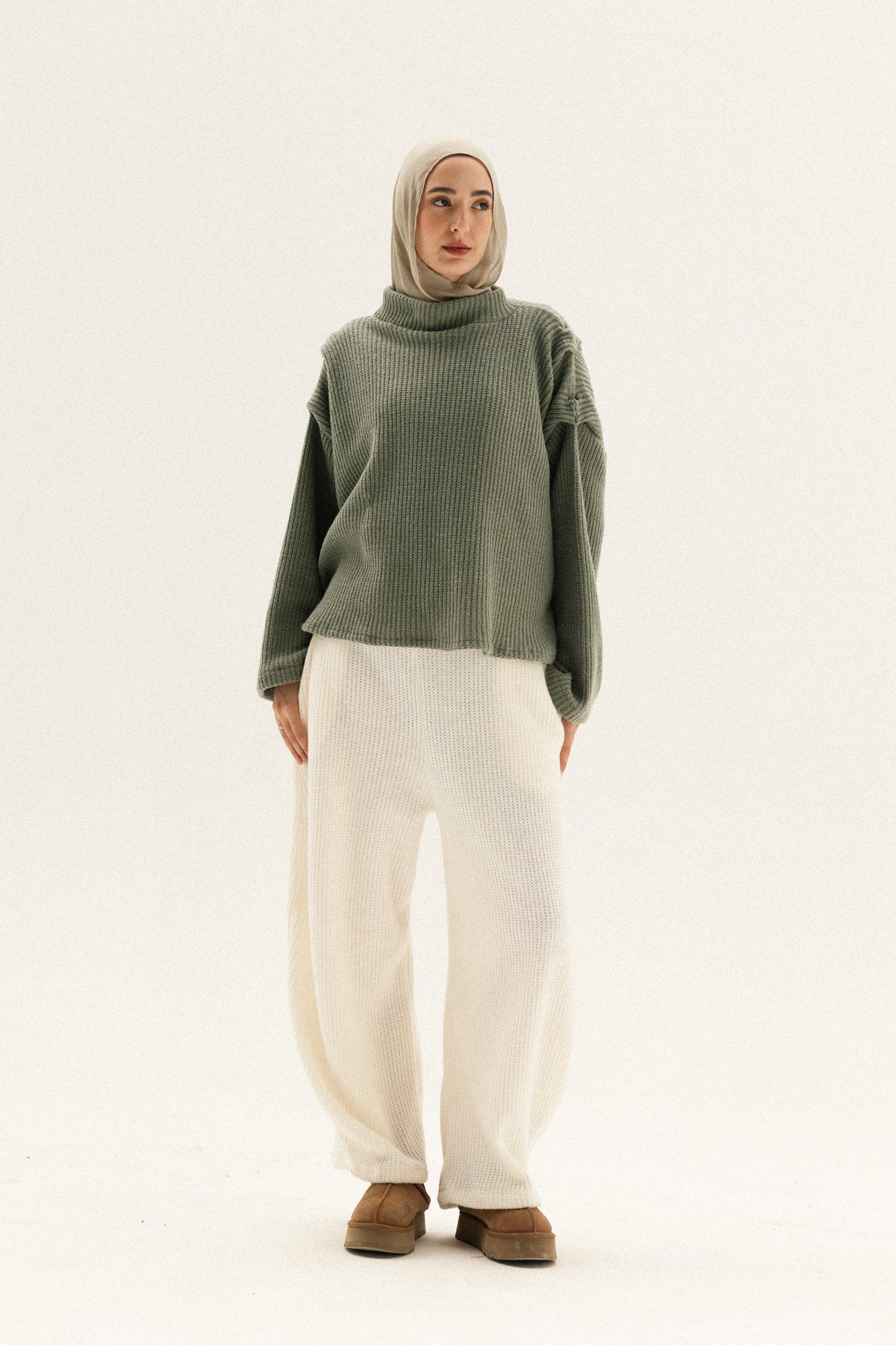 shoulder pullover in olive