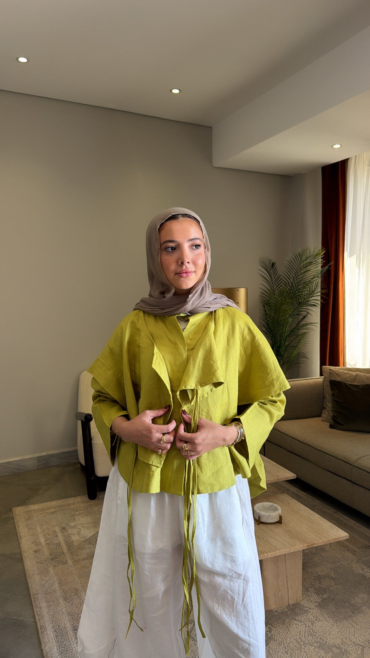 Layered shirt in lime-green