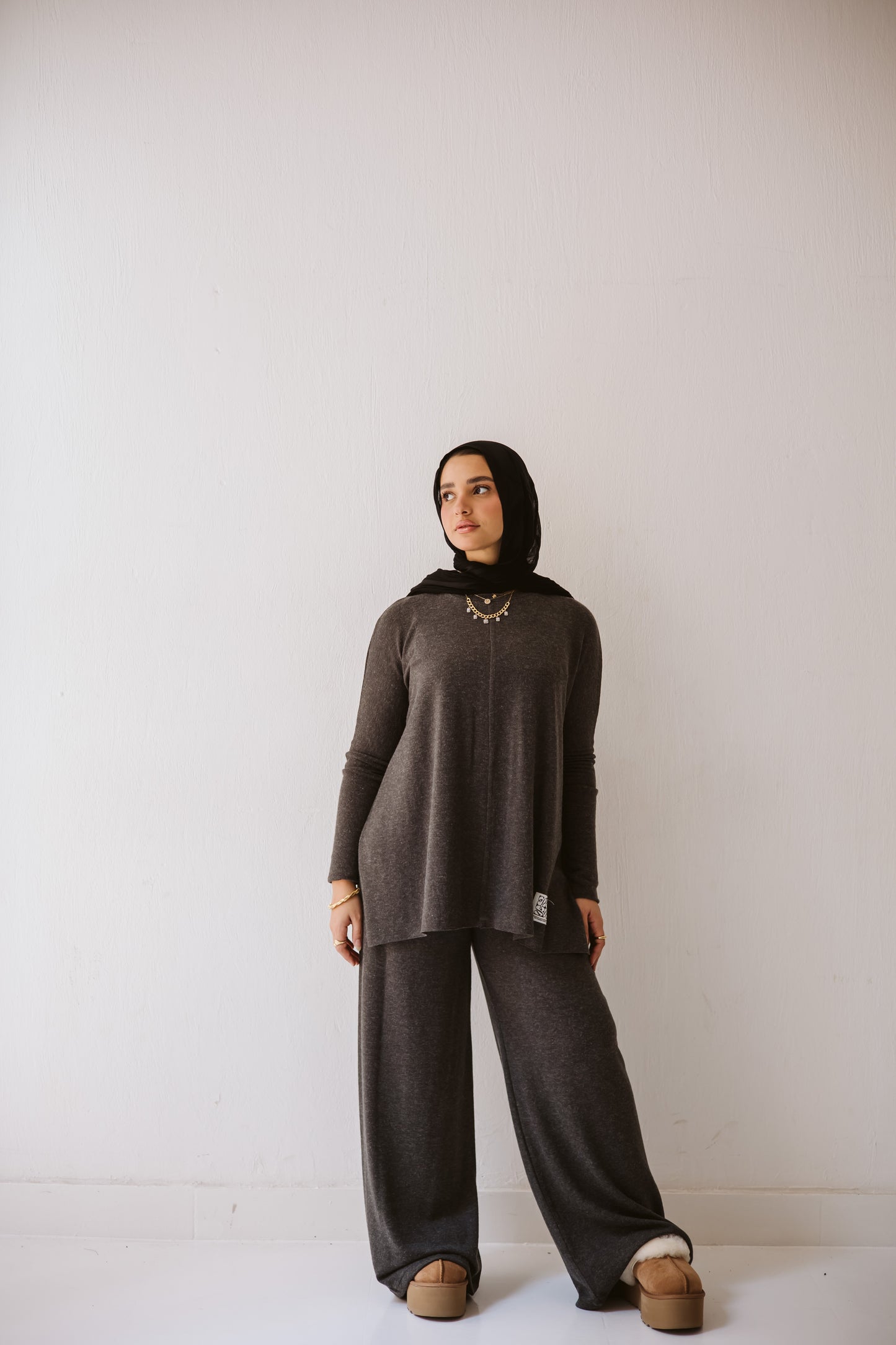 Basic wool set in grey