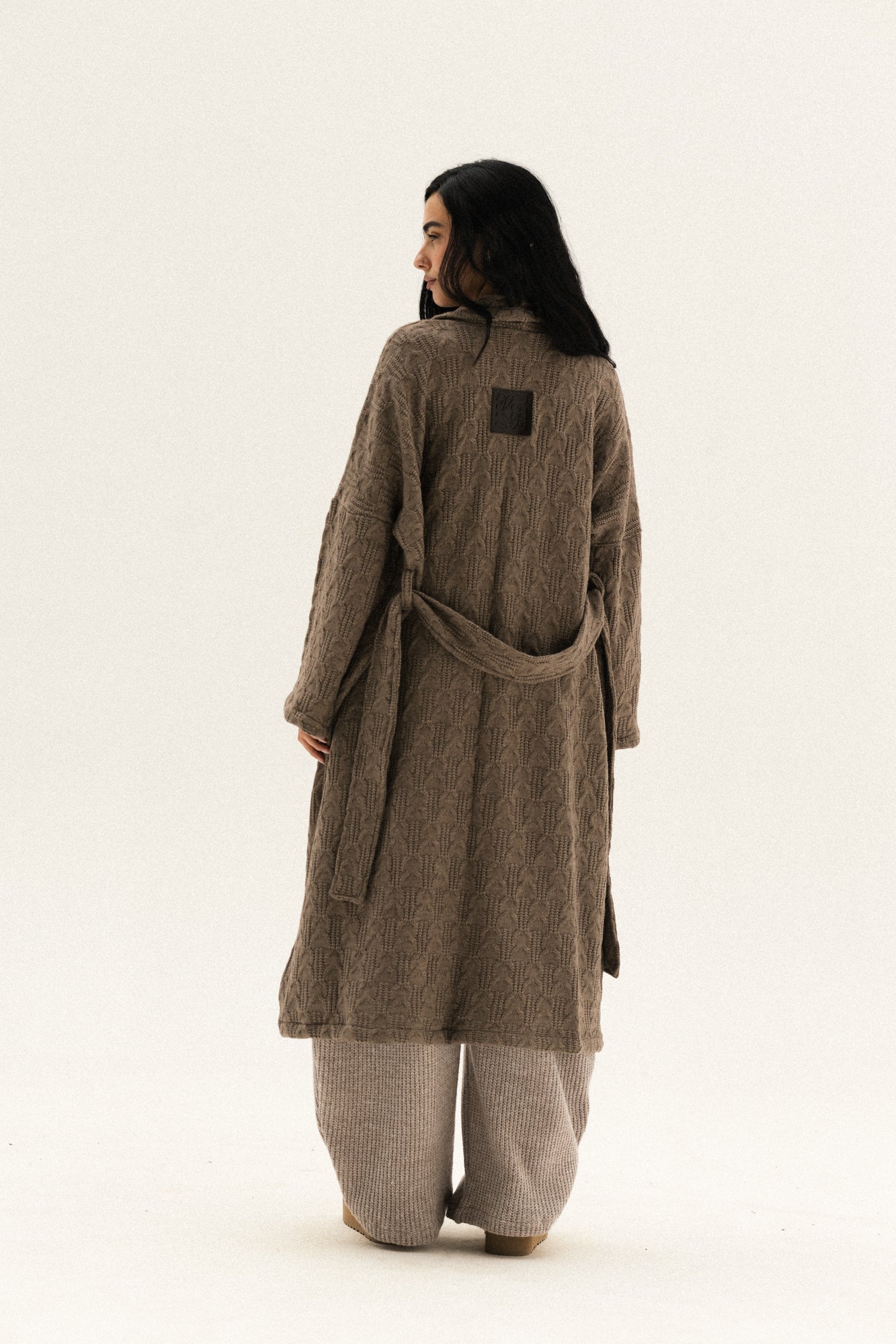 knitted Braided Kimono In Dark-cafe