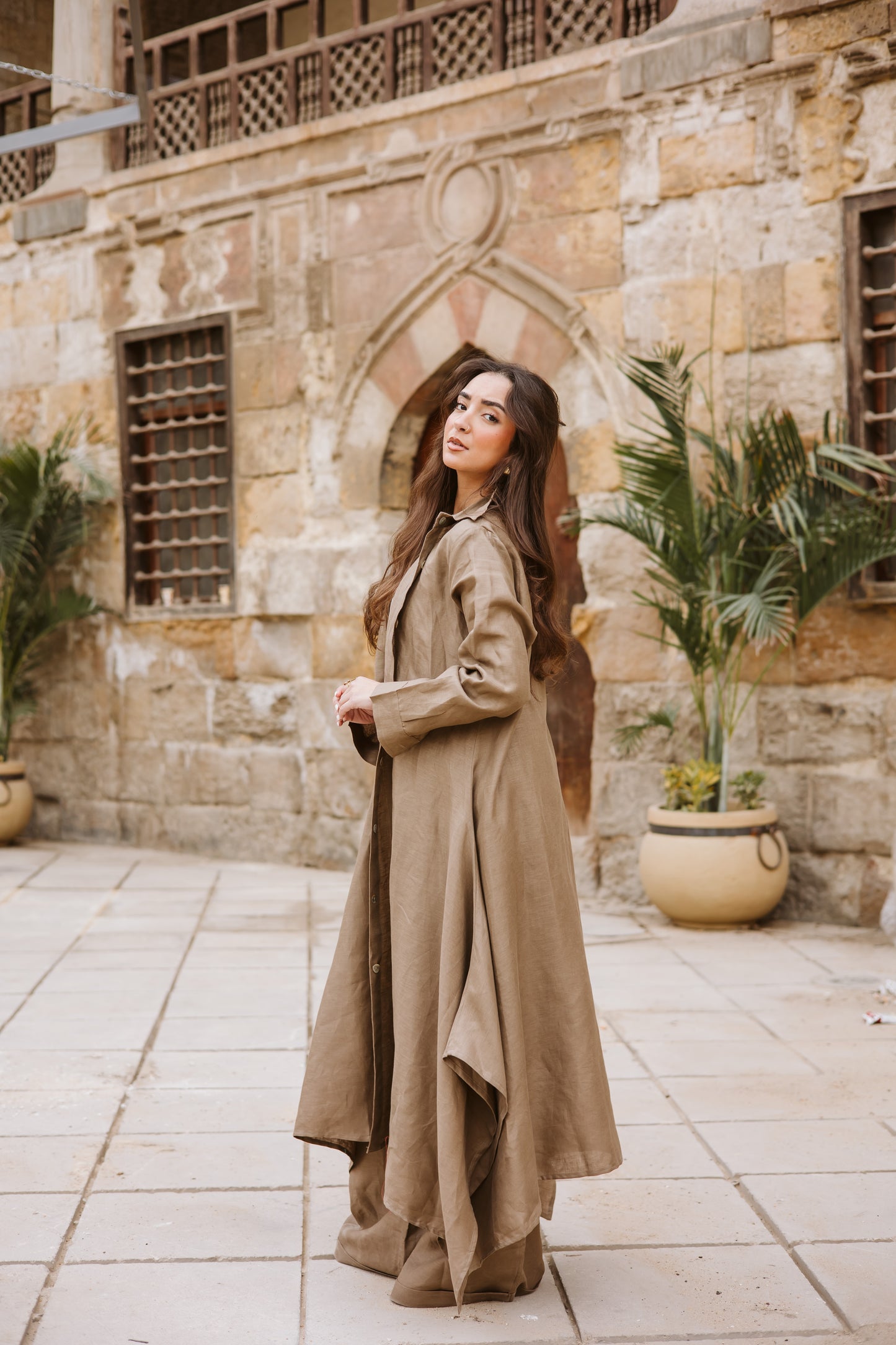 Long Shirt In Cafe