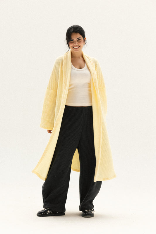 Knitted Lined Kimono In Butter-yellow