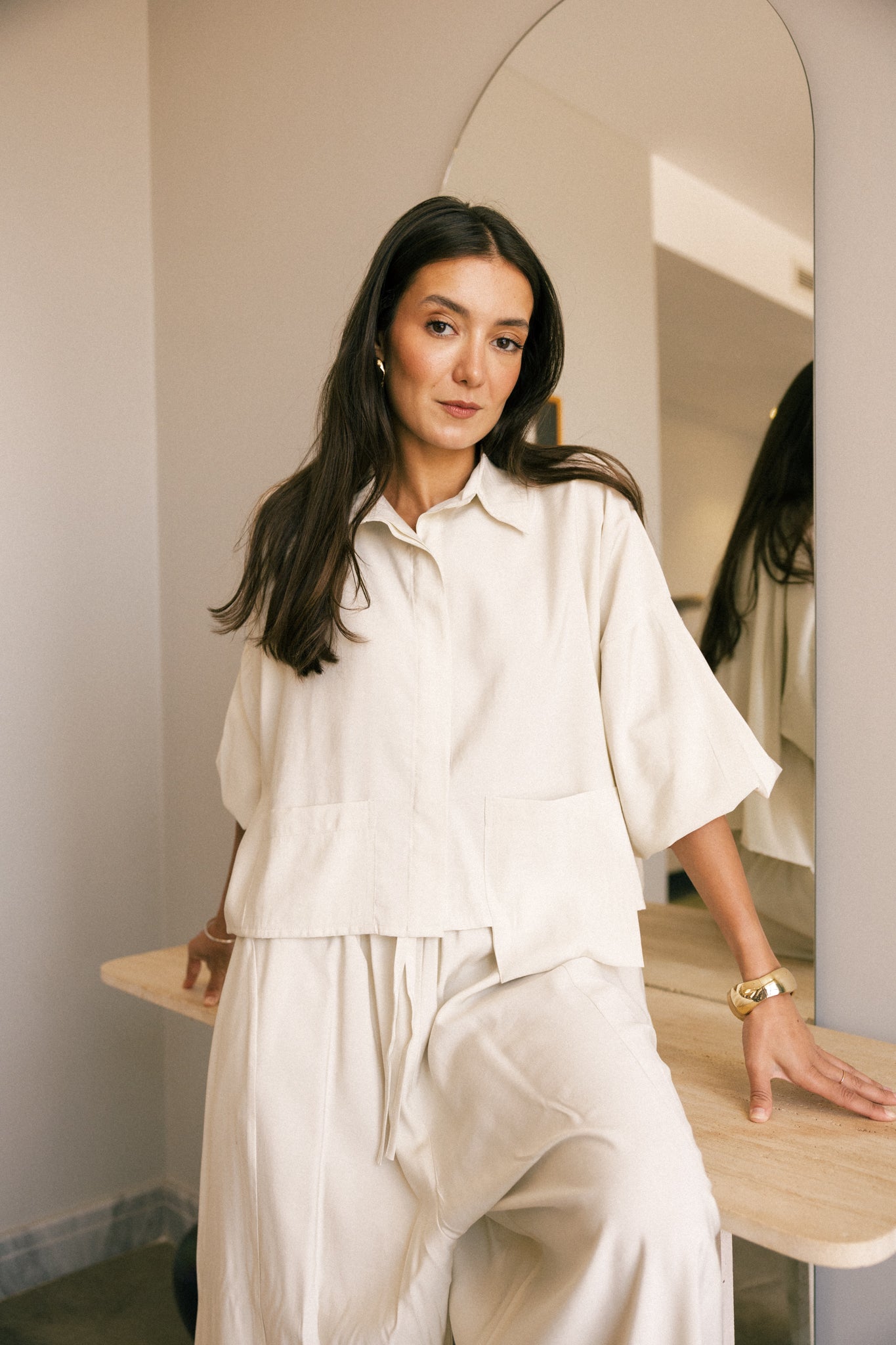 Pocket set in offwhite