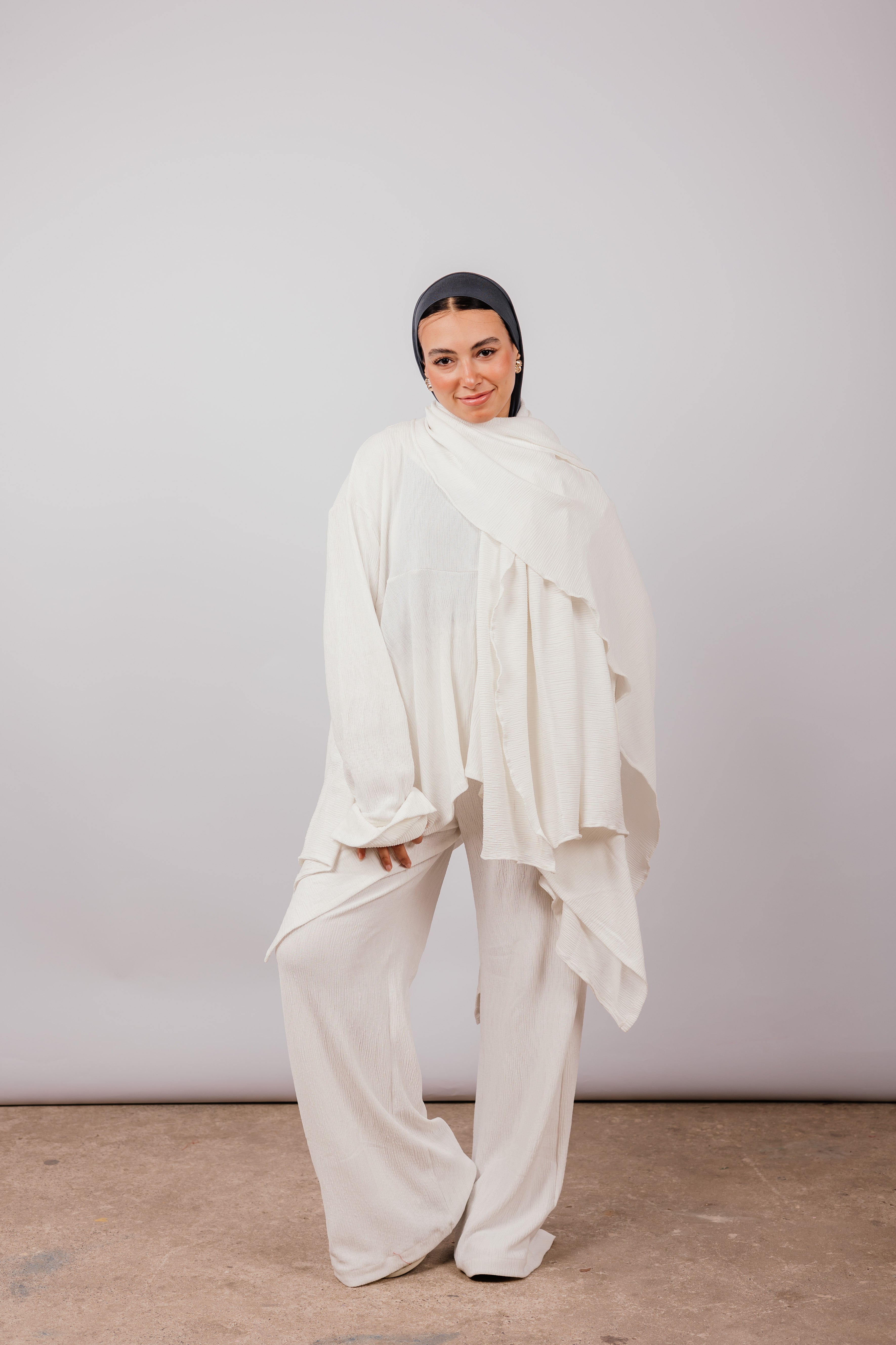 Crushed Set In Offwhite – Roaia Studio