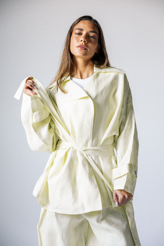 Double side set in butter yellow
