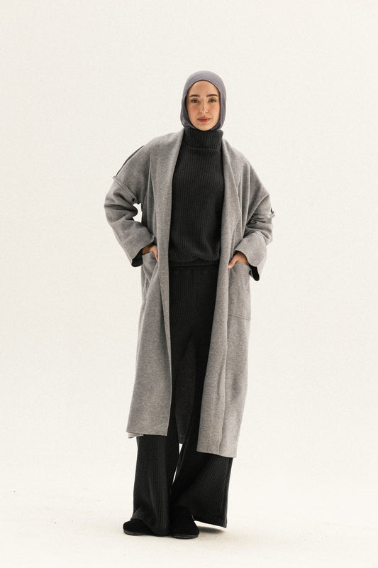 Long Pocket Coat In Grey