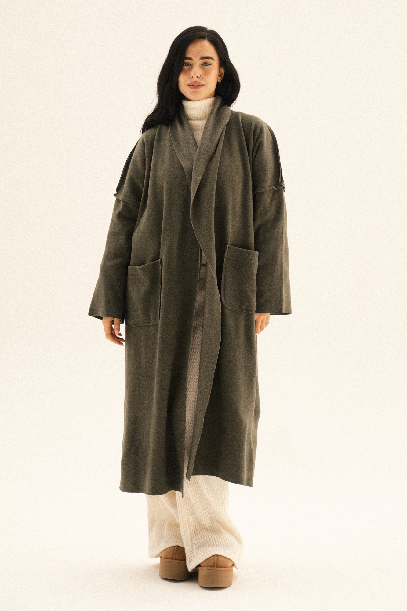 Long Pocket Coat In Olive
