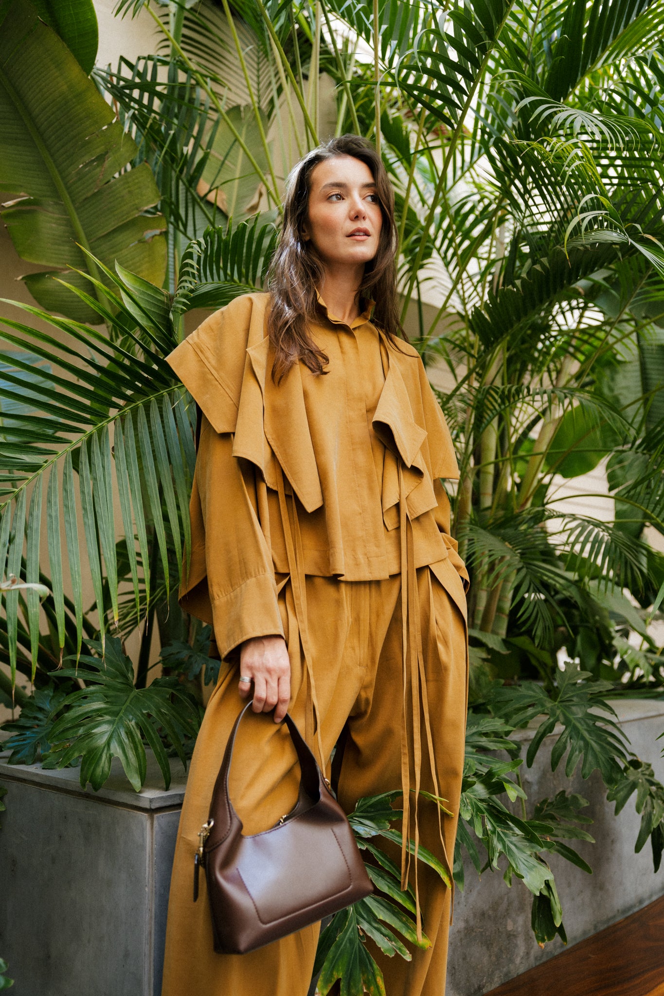 Layered set in mustard