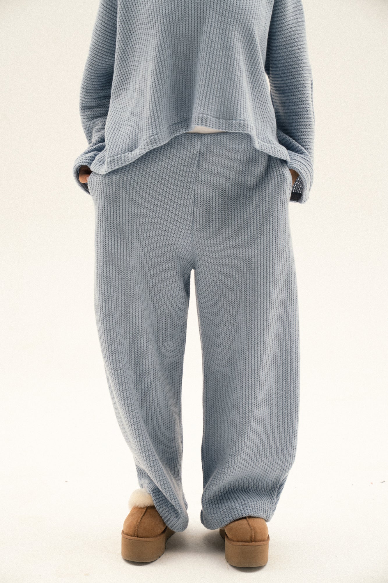 Balloon Knitted Pant In Blue