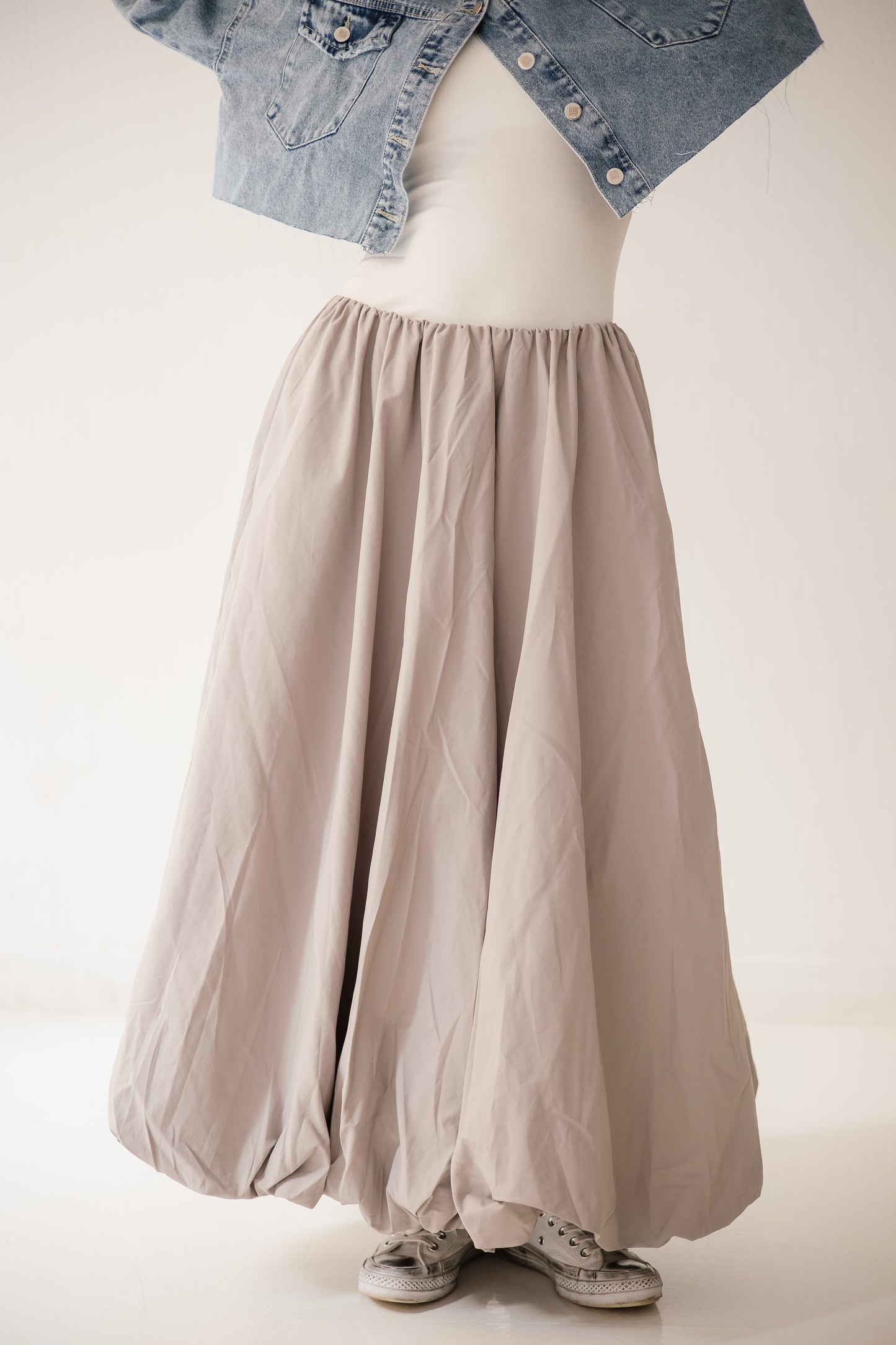 Balloon Skirt in Light-grey