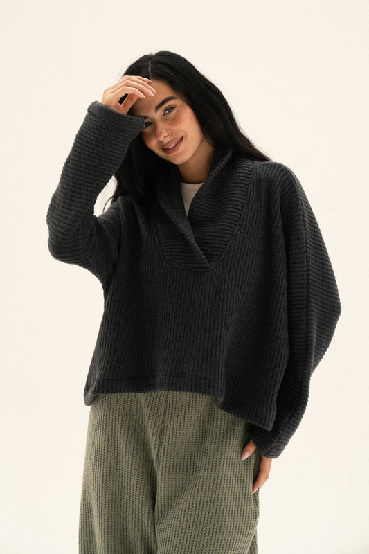 collar pullover in dark grey