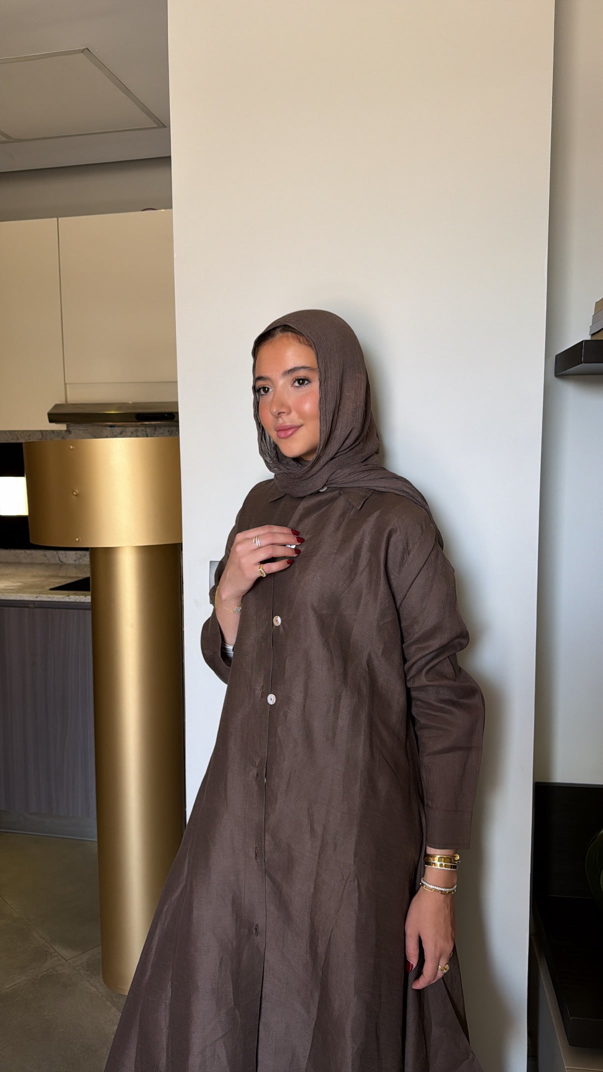 Long shirt in brown