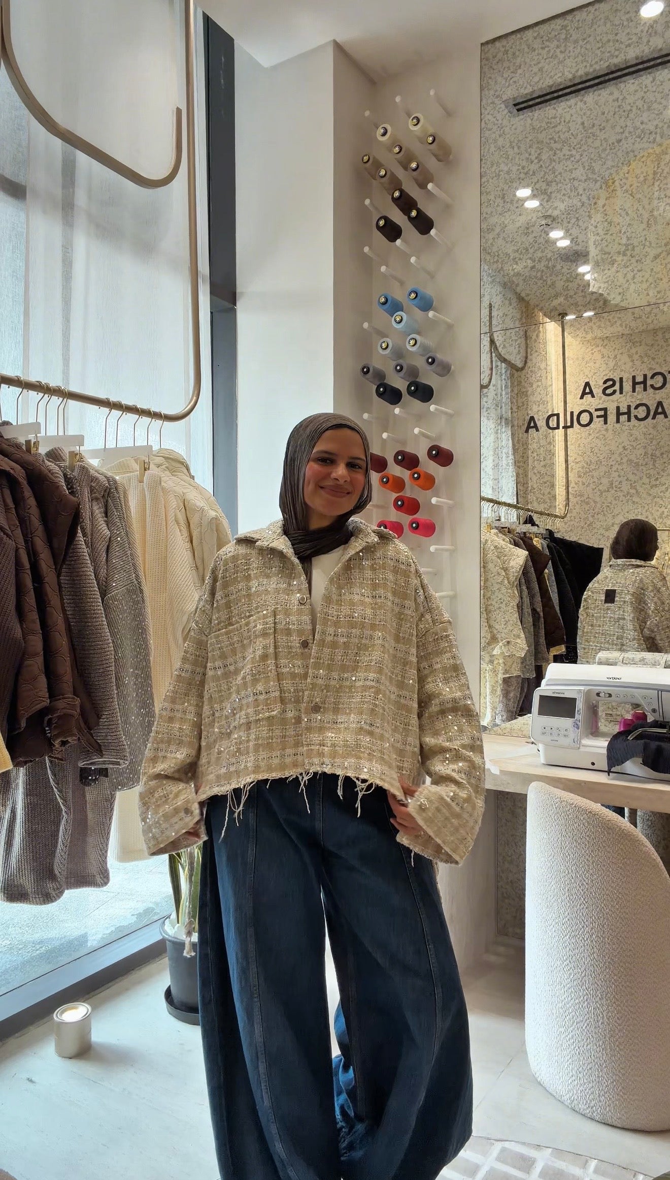 Studding button jacket in cafe