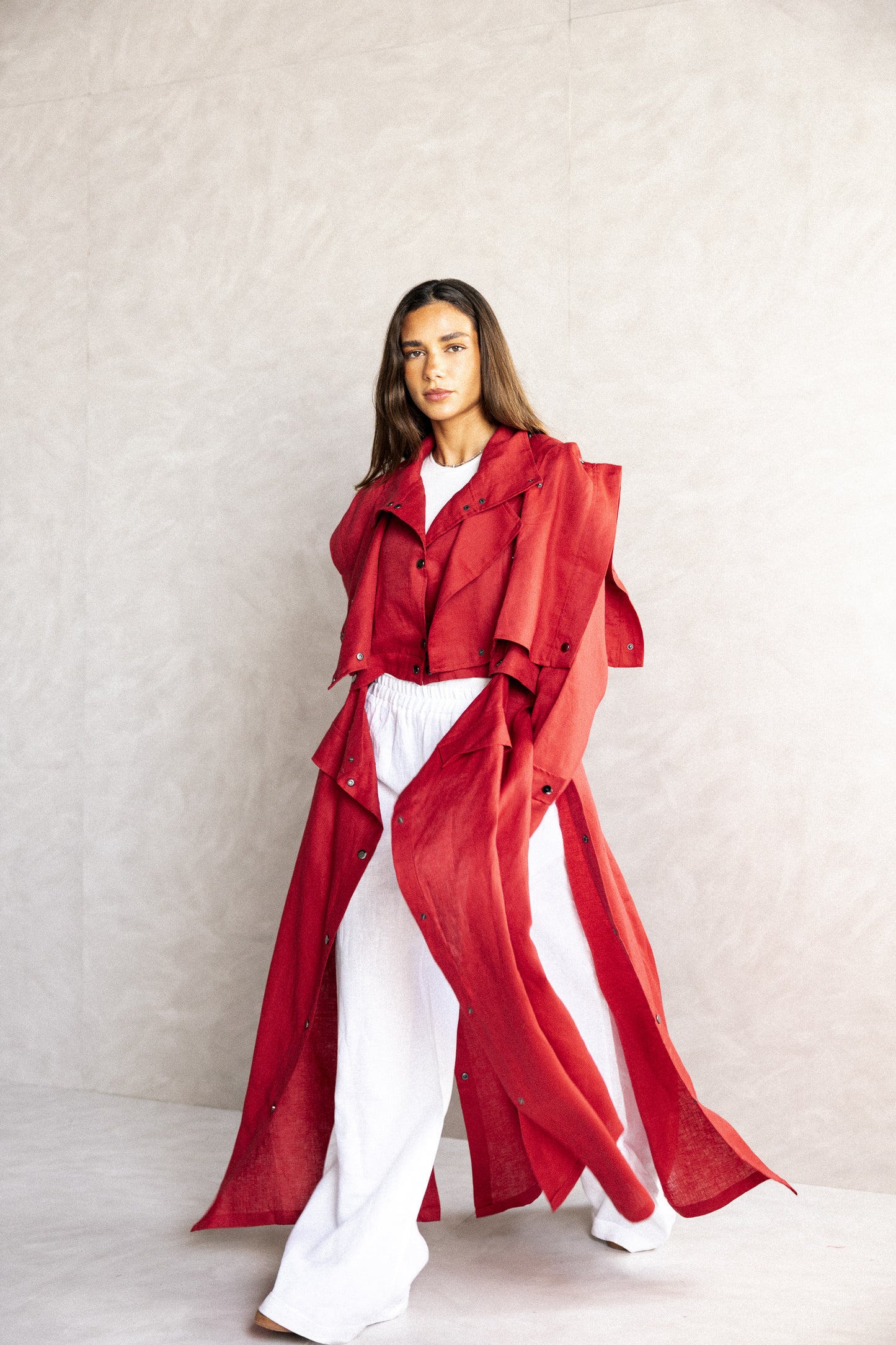 Jouzoor linen coat in red