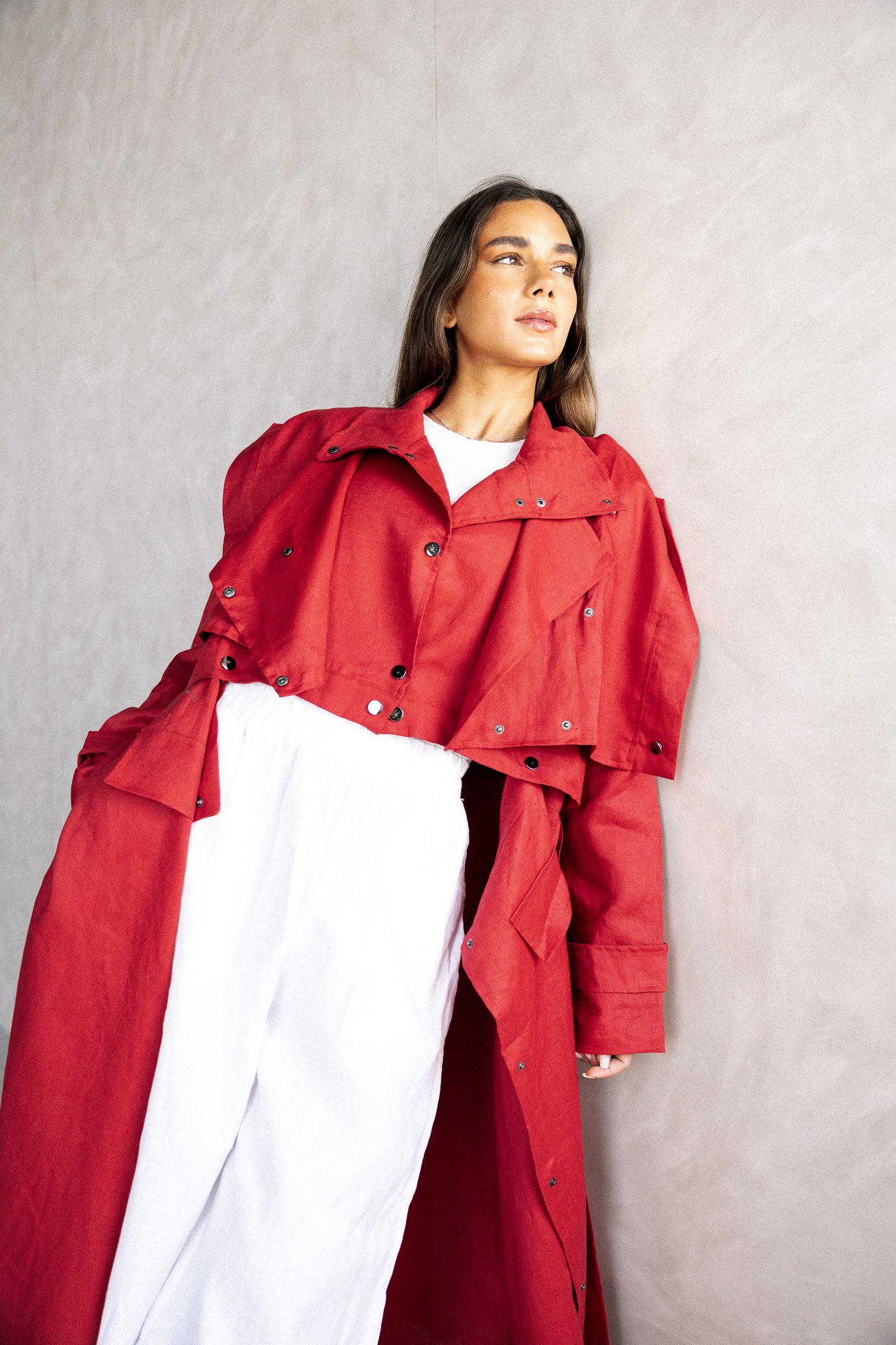 Jouzoor linen coat in red