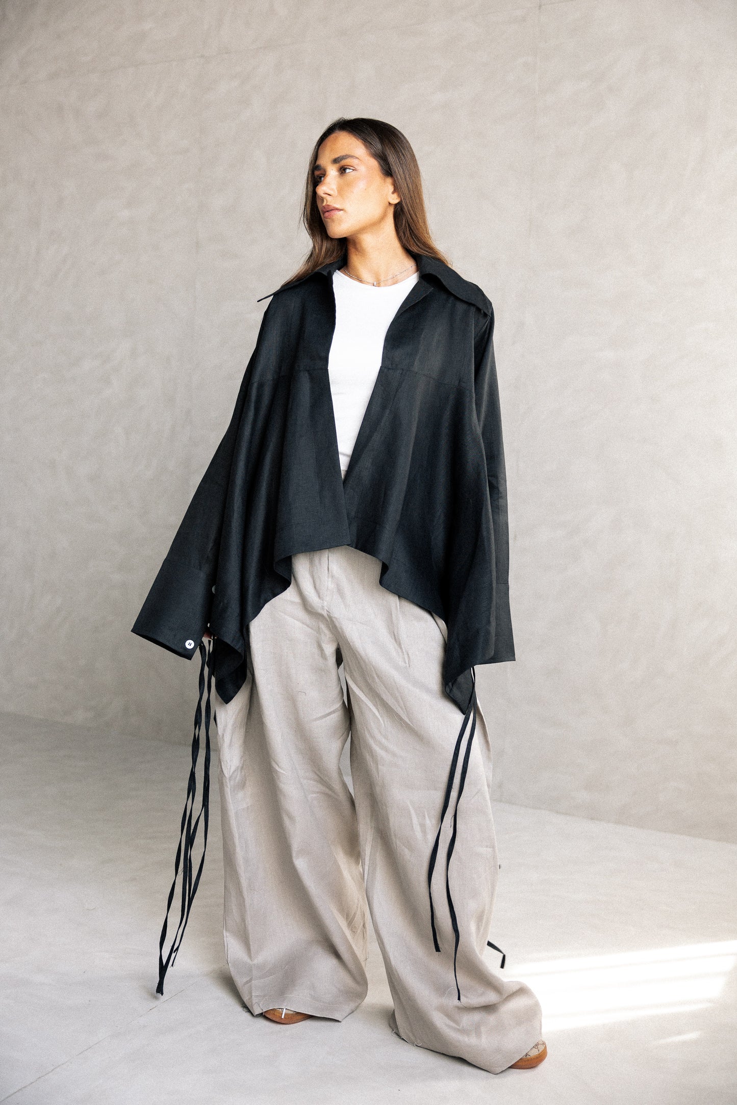 Double fringes kimono in black