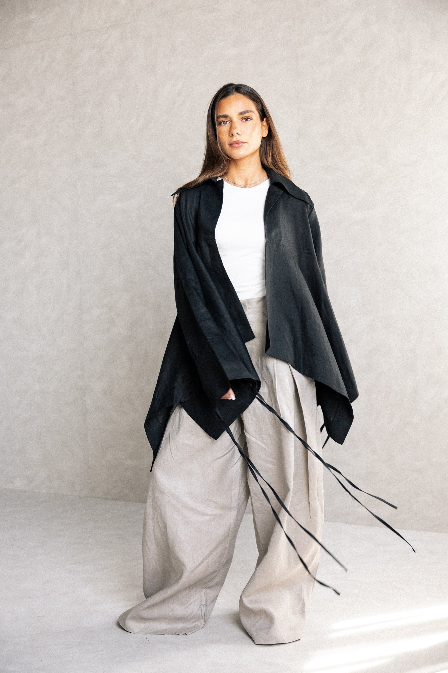 Double fringes kimono in black