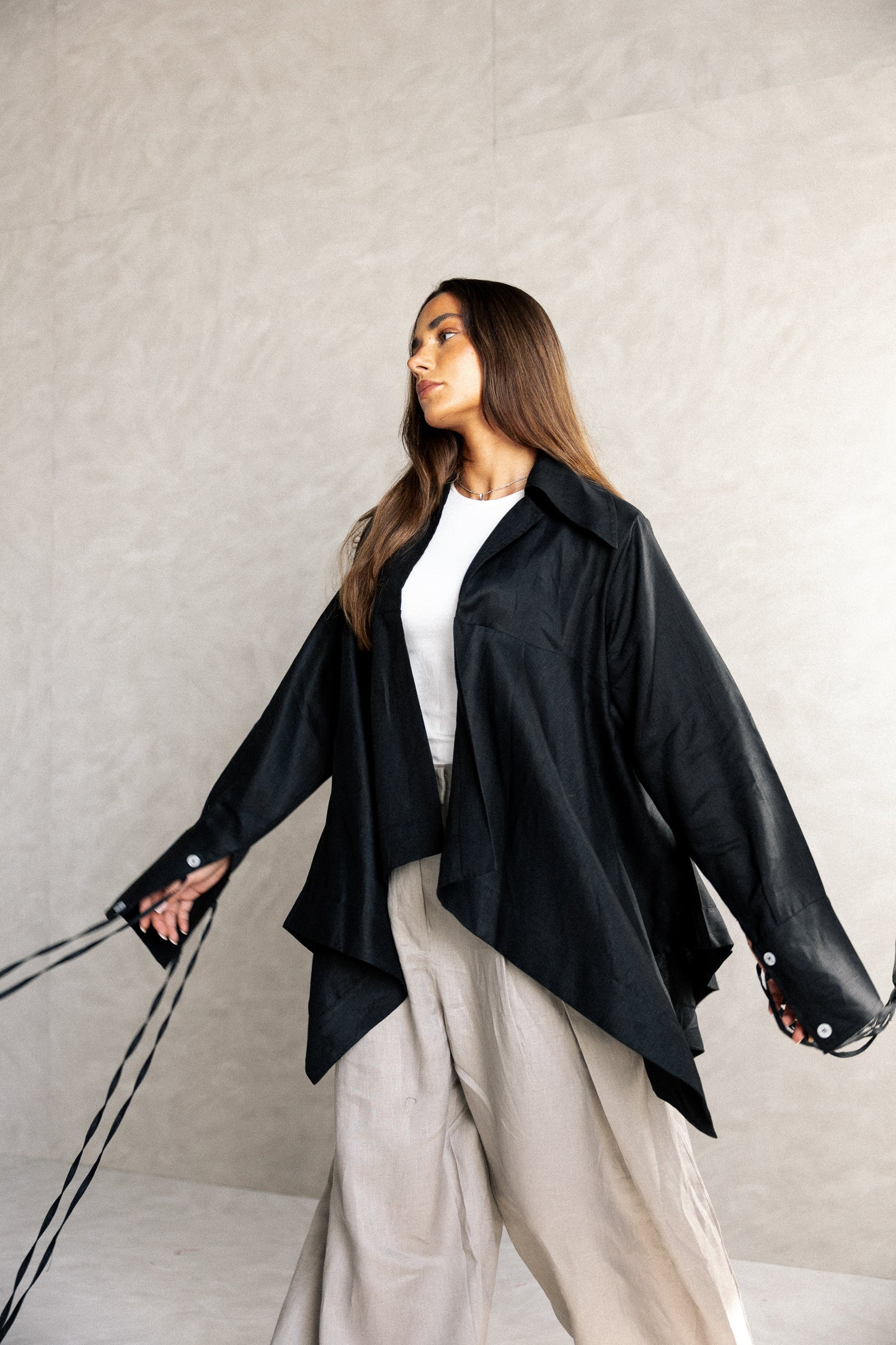 Double fringes kimono in black
