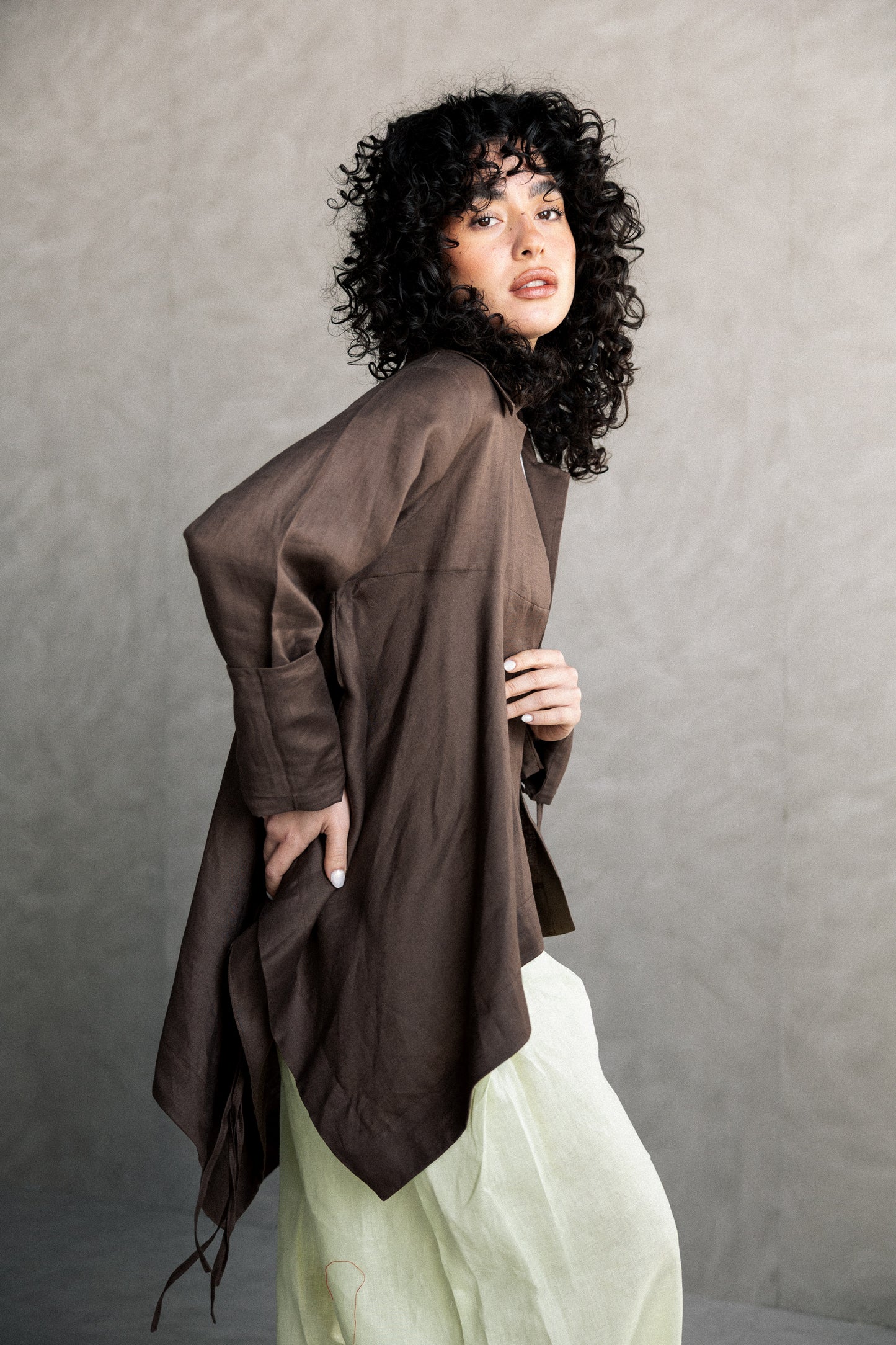 Double fringes kimono in brown