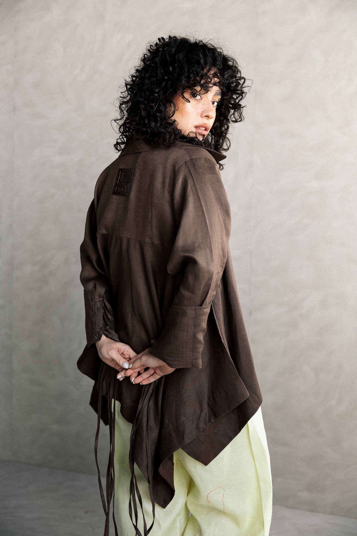 Double fringes kimono in brown