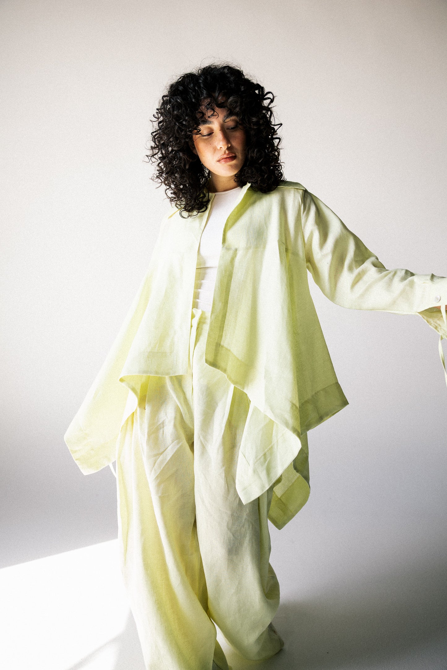 Double fringes kimono in butter yellow