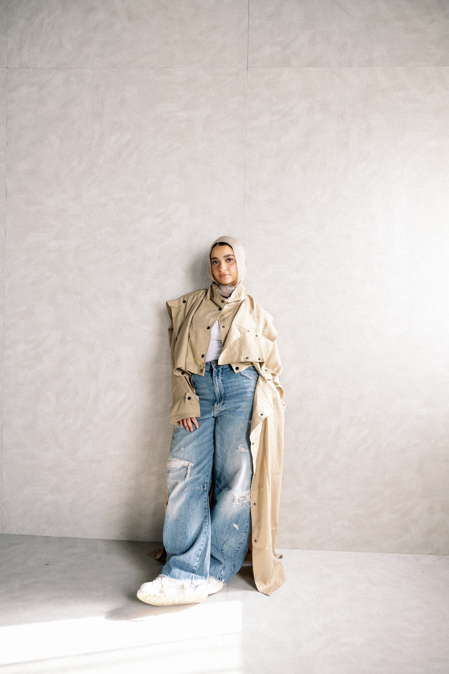 Jouzoor tensile coat in cafe