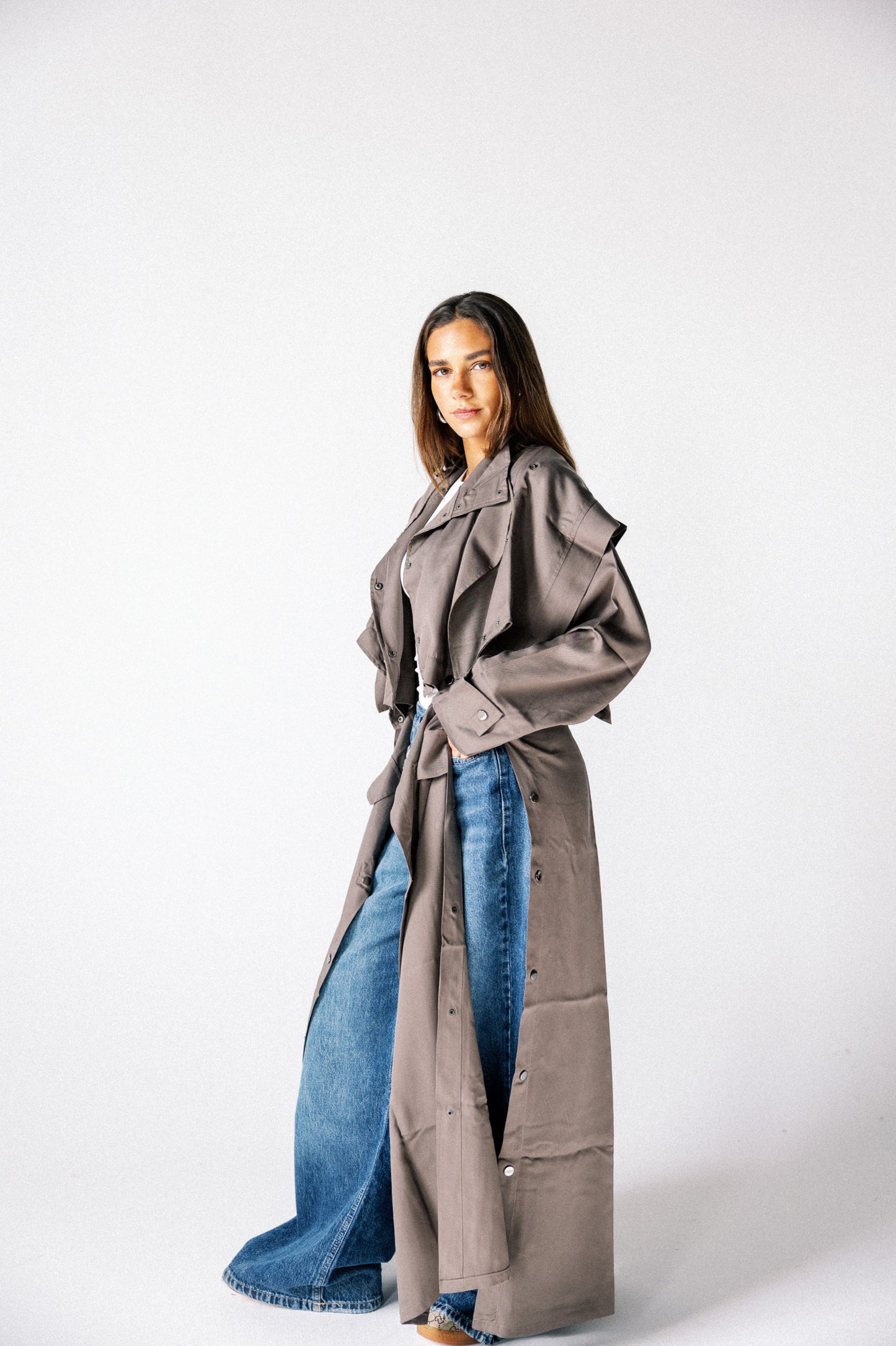 Jouzoor tensile coat in brown