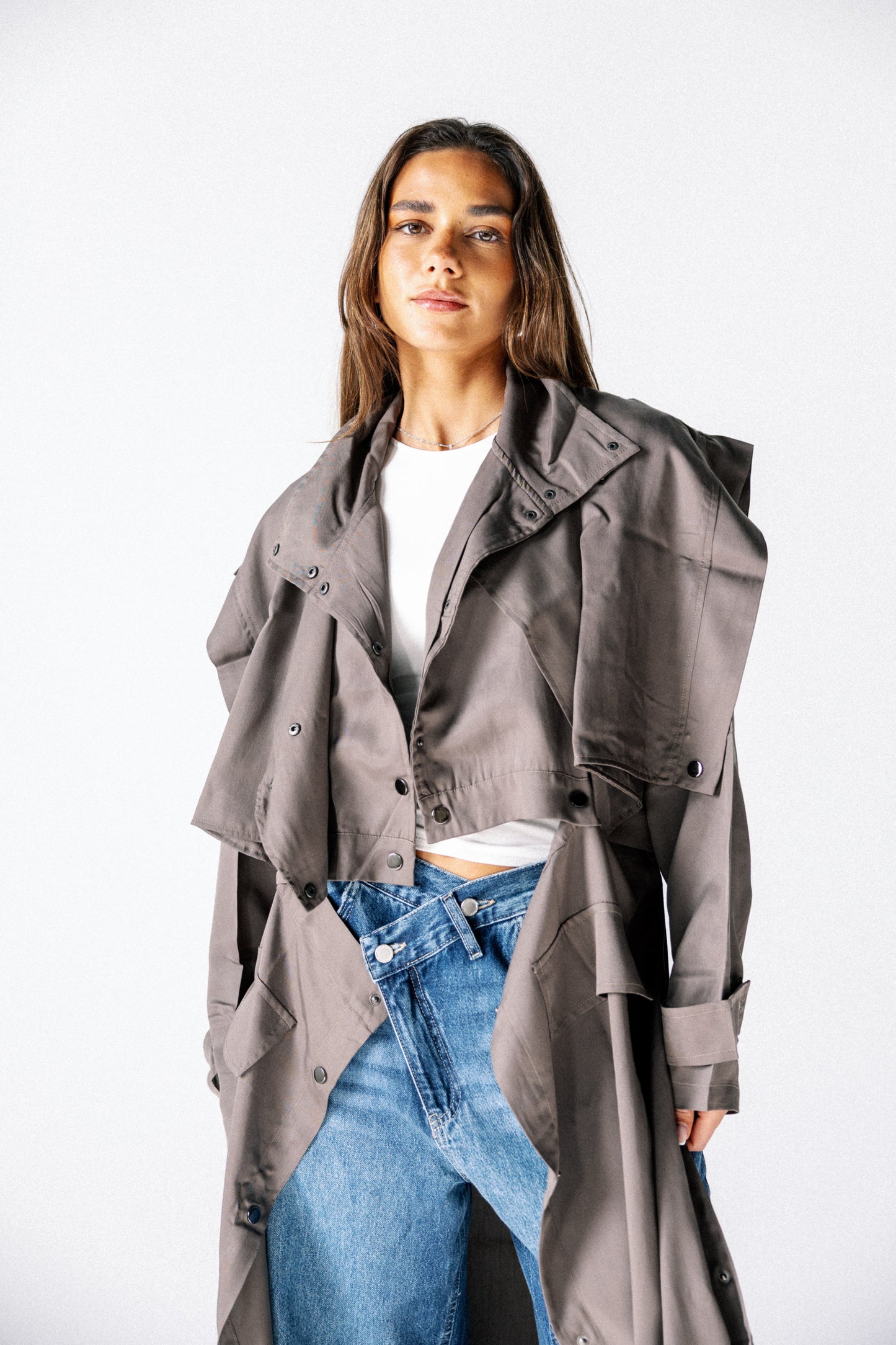 Jouzoor tensile coat in brown
