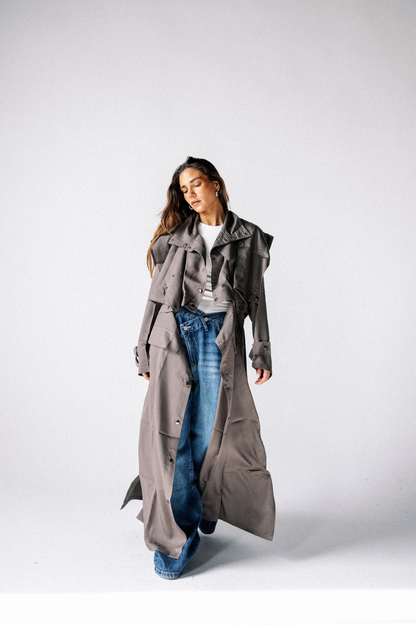 Jouzoor tensile coat in brown