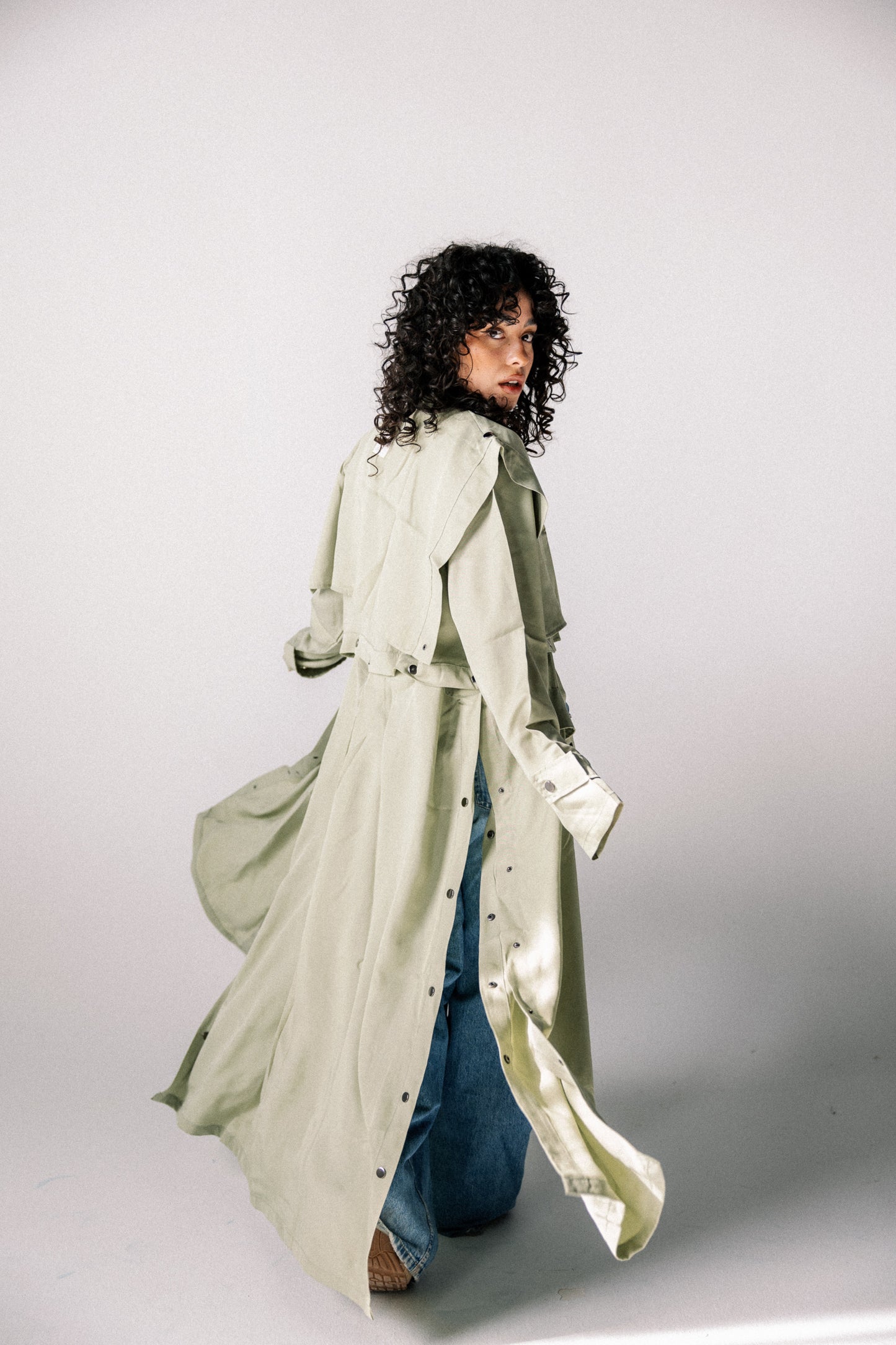 Jouzoor tensile coat in mint