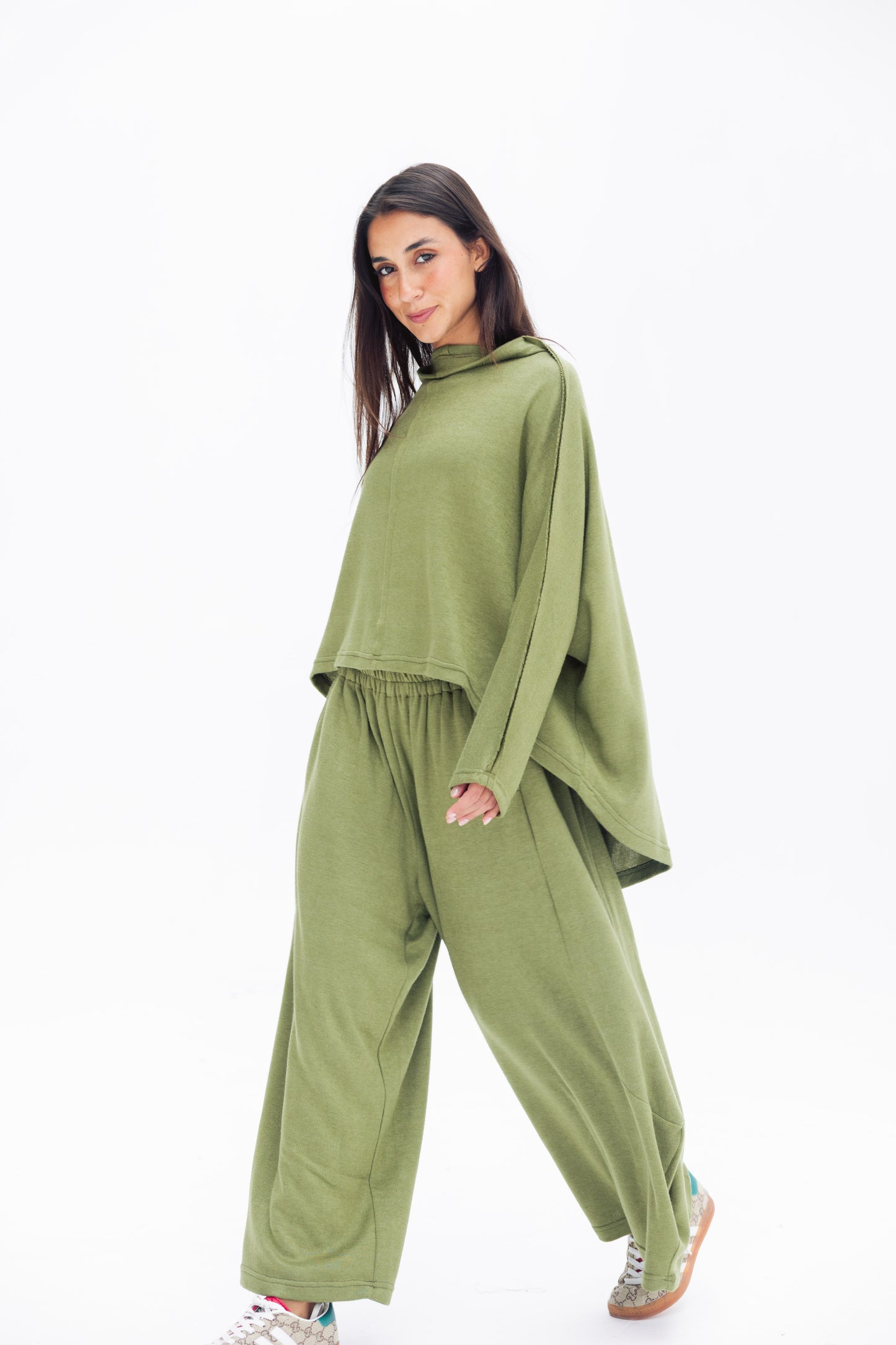 Signature wool set in lime green
