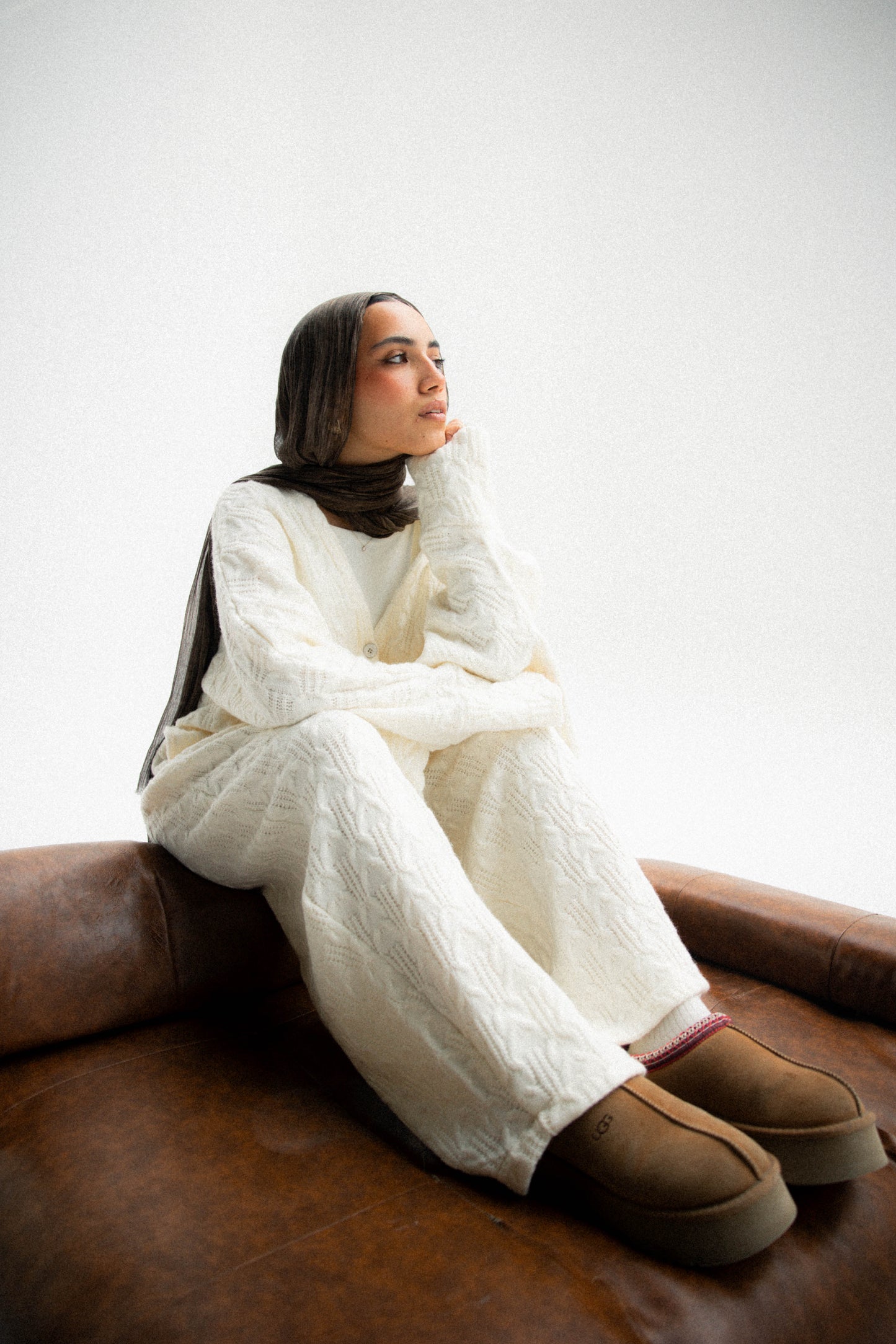 Cape Set In Off-white