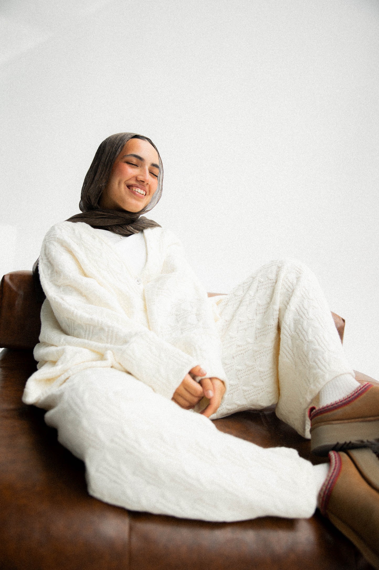 Cape Set In Off-white
