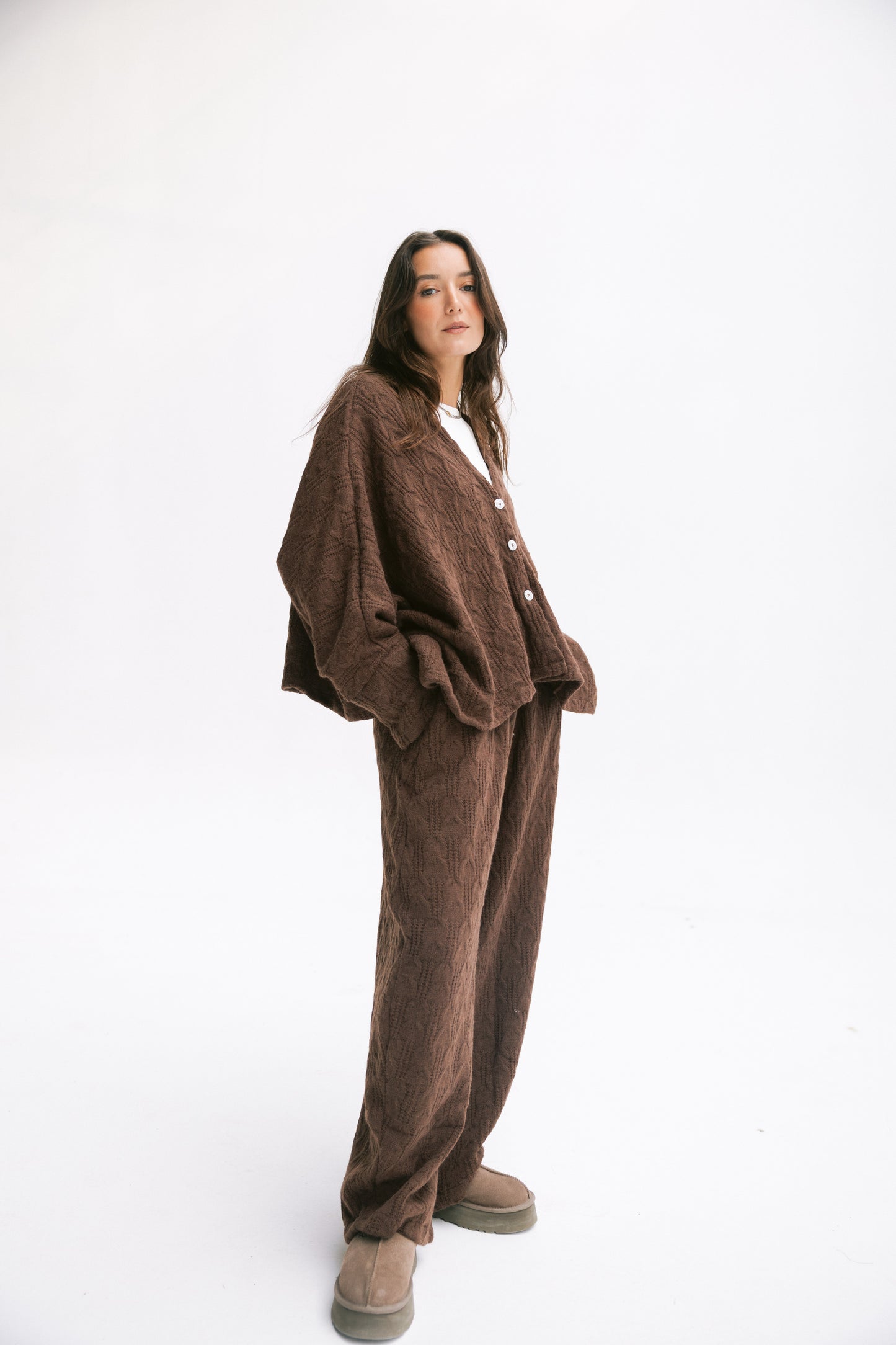 Cape Set In Brown