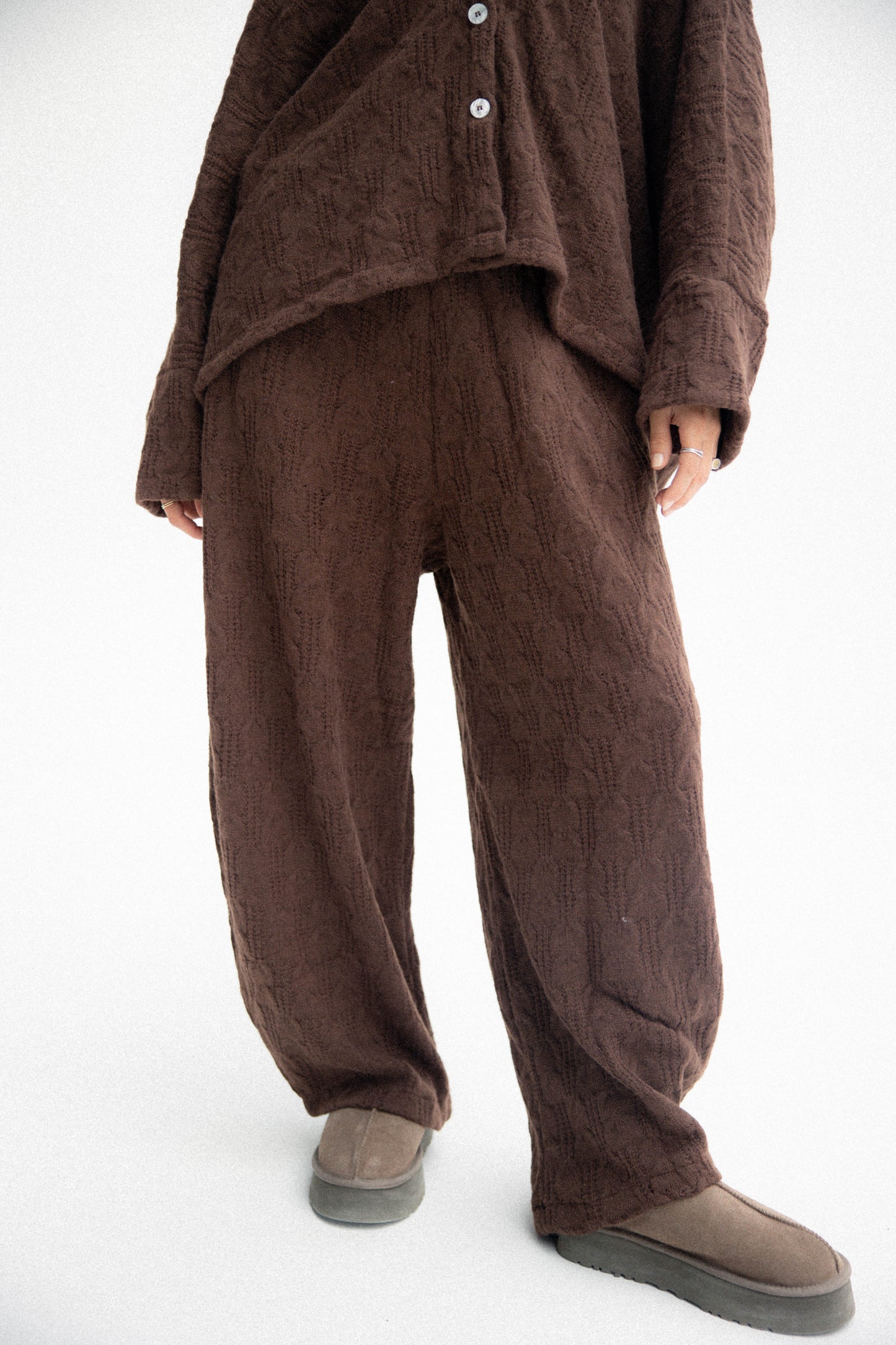 Cape Set In Brown