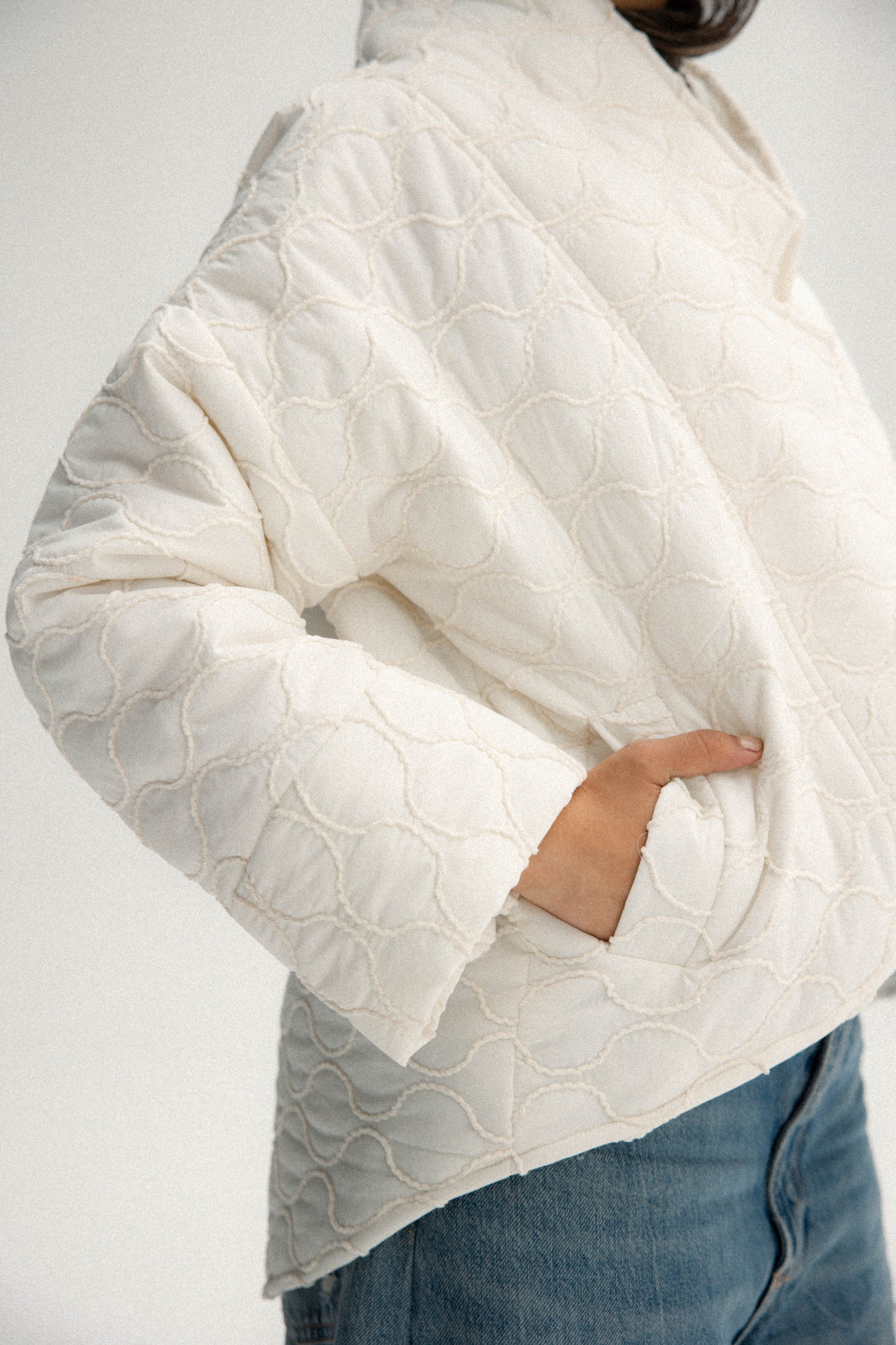 Collar puffer jacket in off-white
