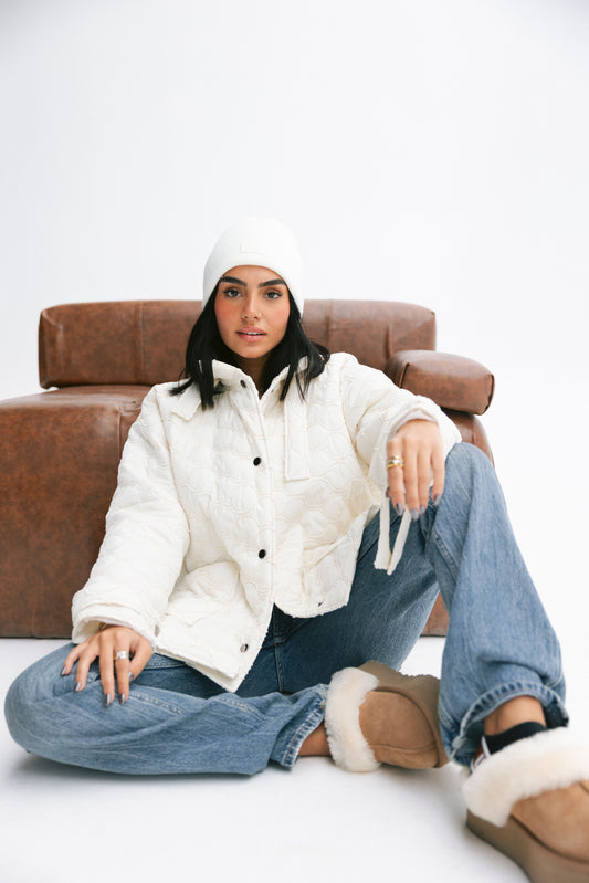 Pocket puffer jacket in off-white