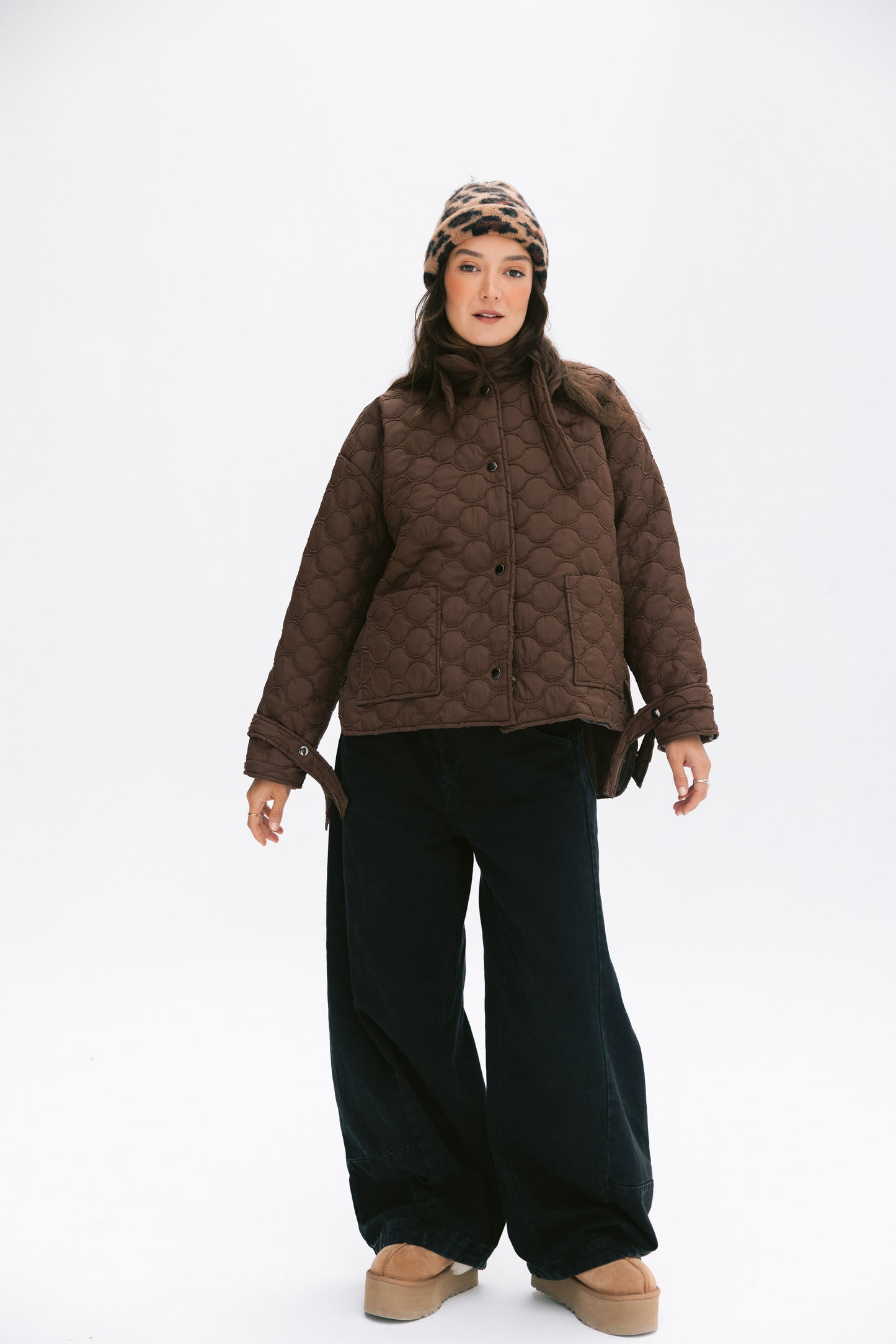 Pocket puffer jacket in brown