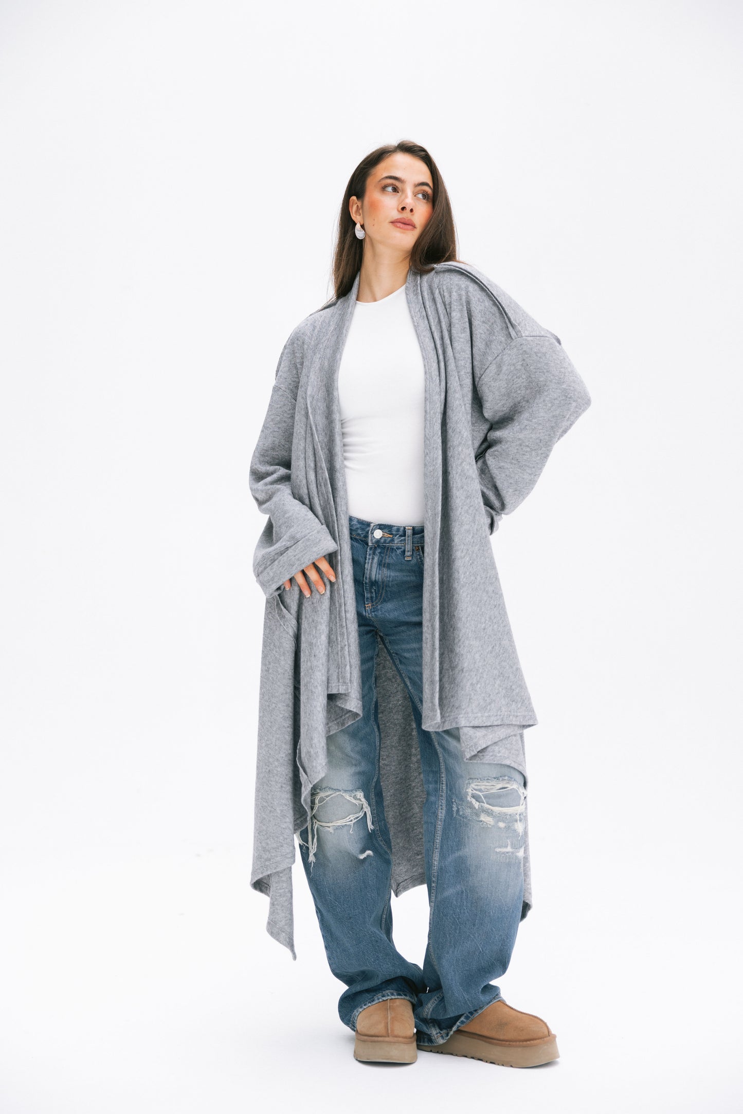 V kimono in grey