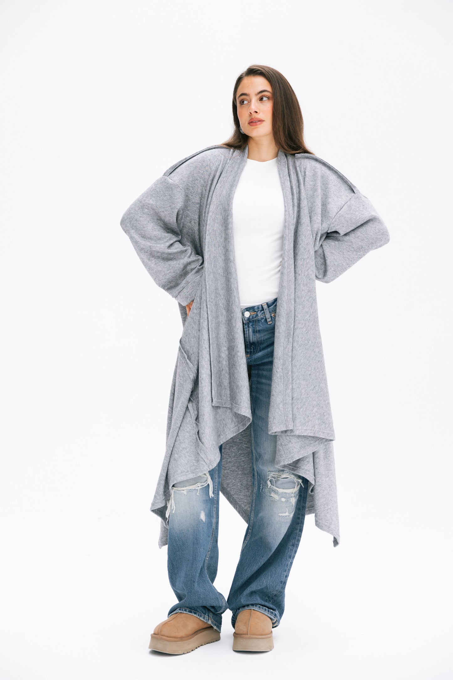 V kimono in grey
